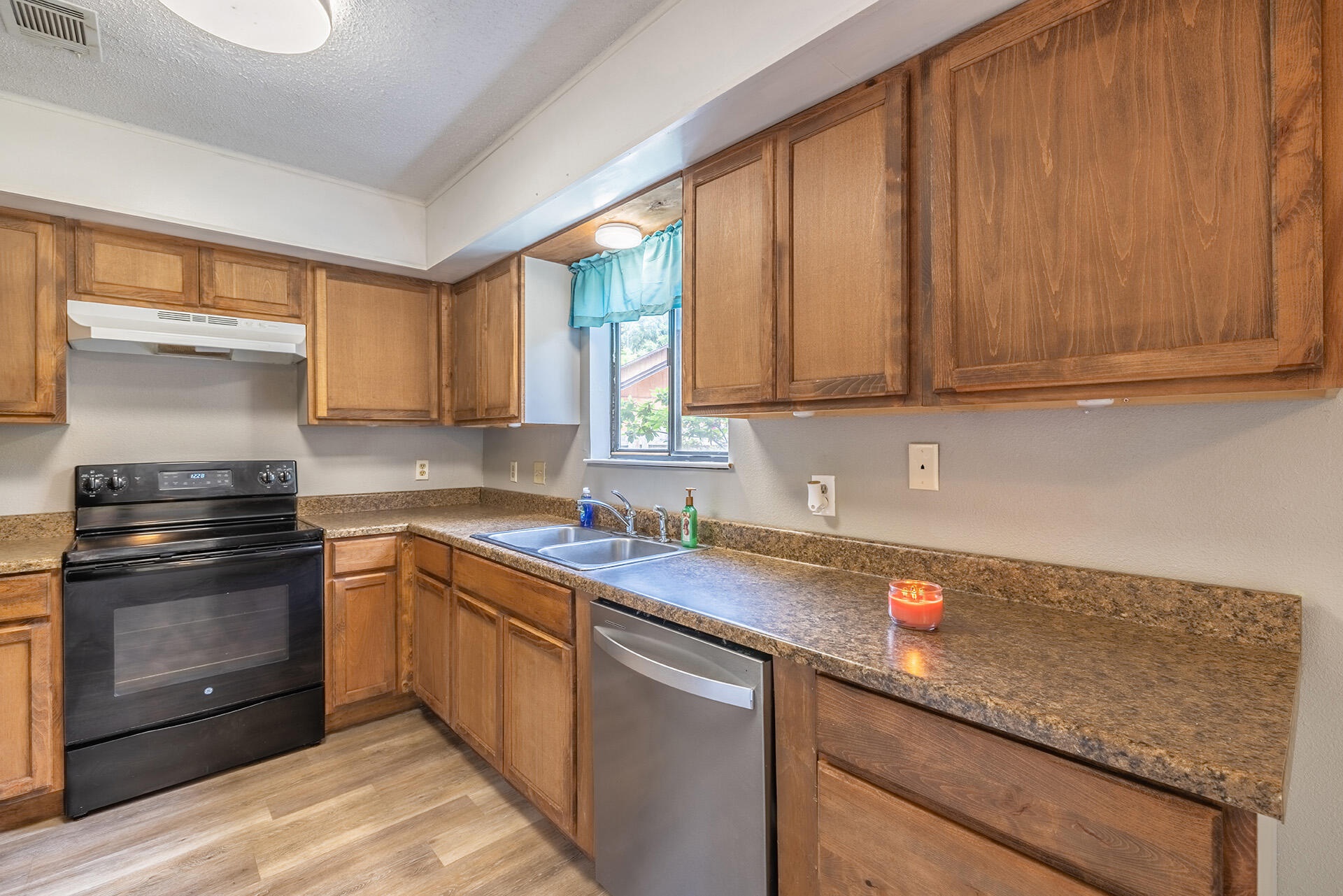 DOGWOOD TERRACE - Residential