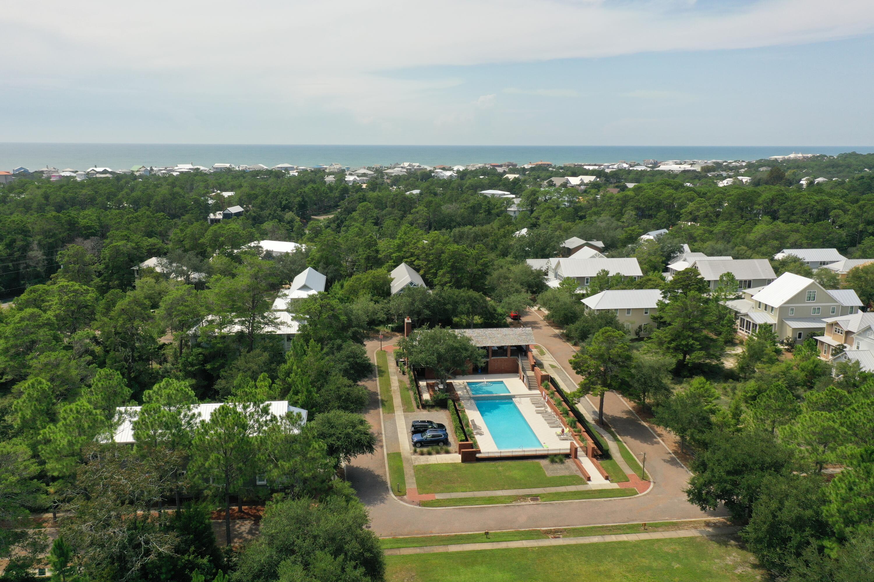 FOREST LAKES - Residential