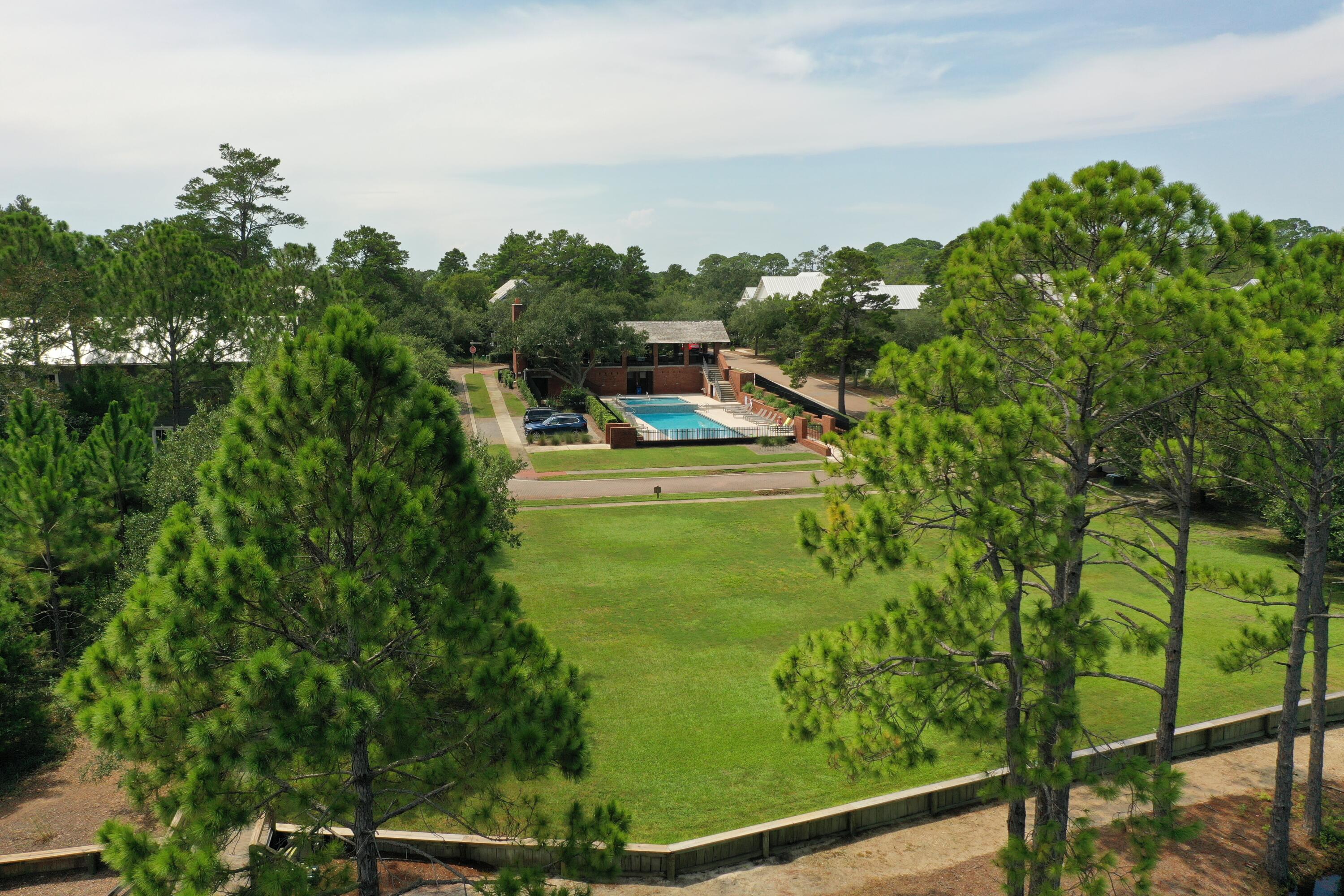 FOREST LAKES - Residential