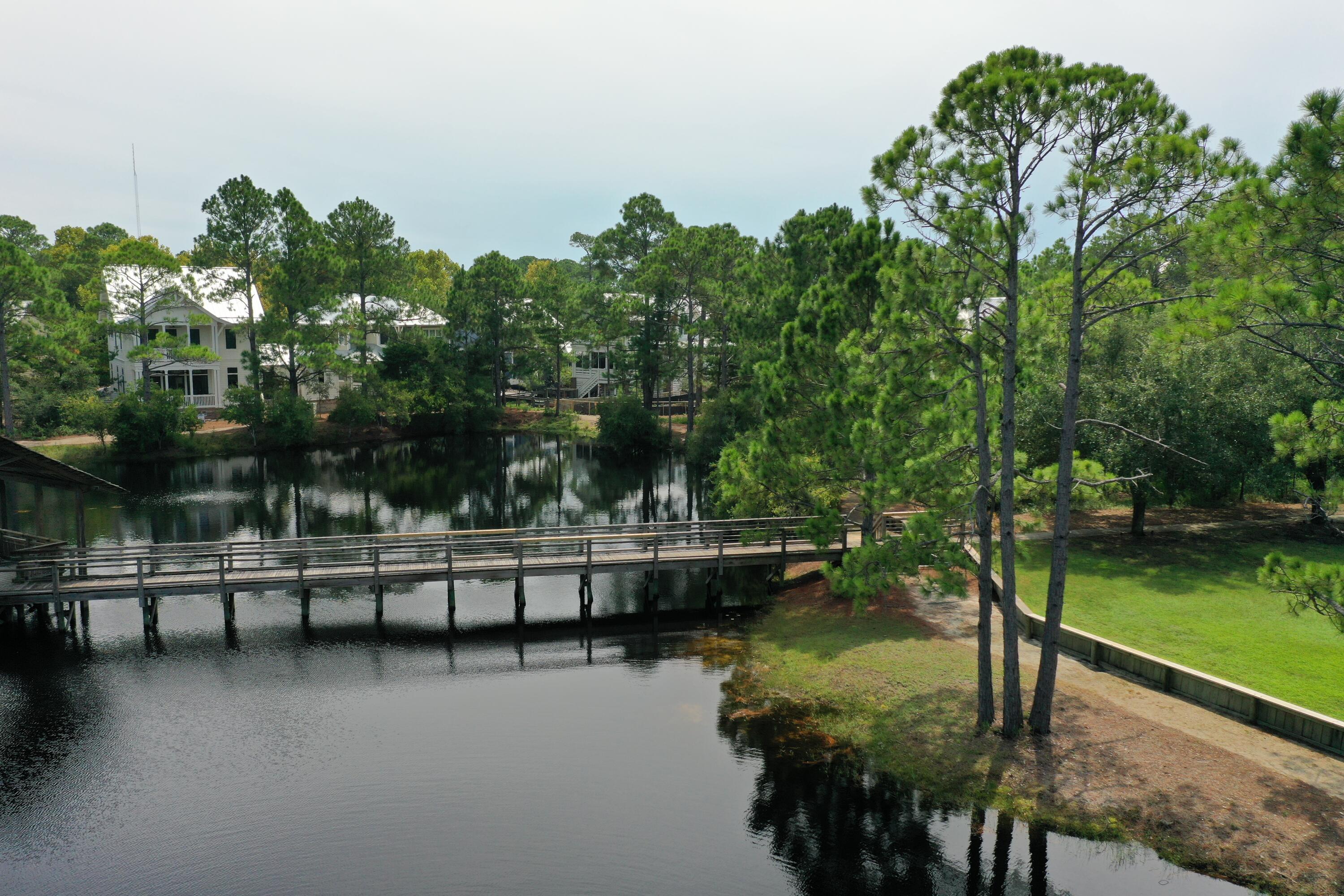 FOREST LAKES - Residential