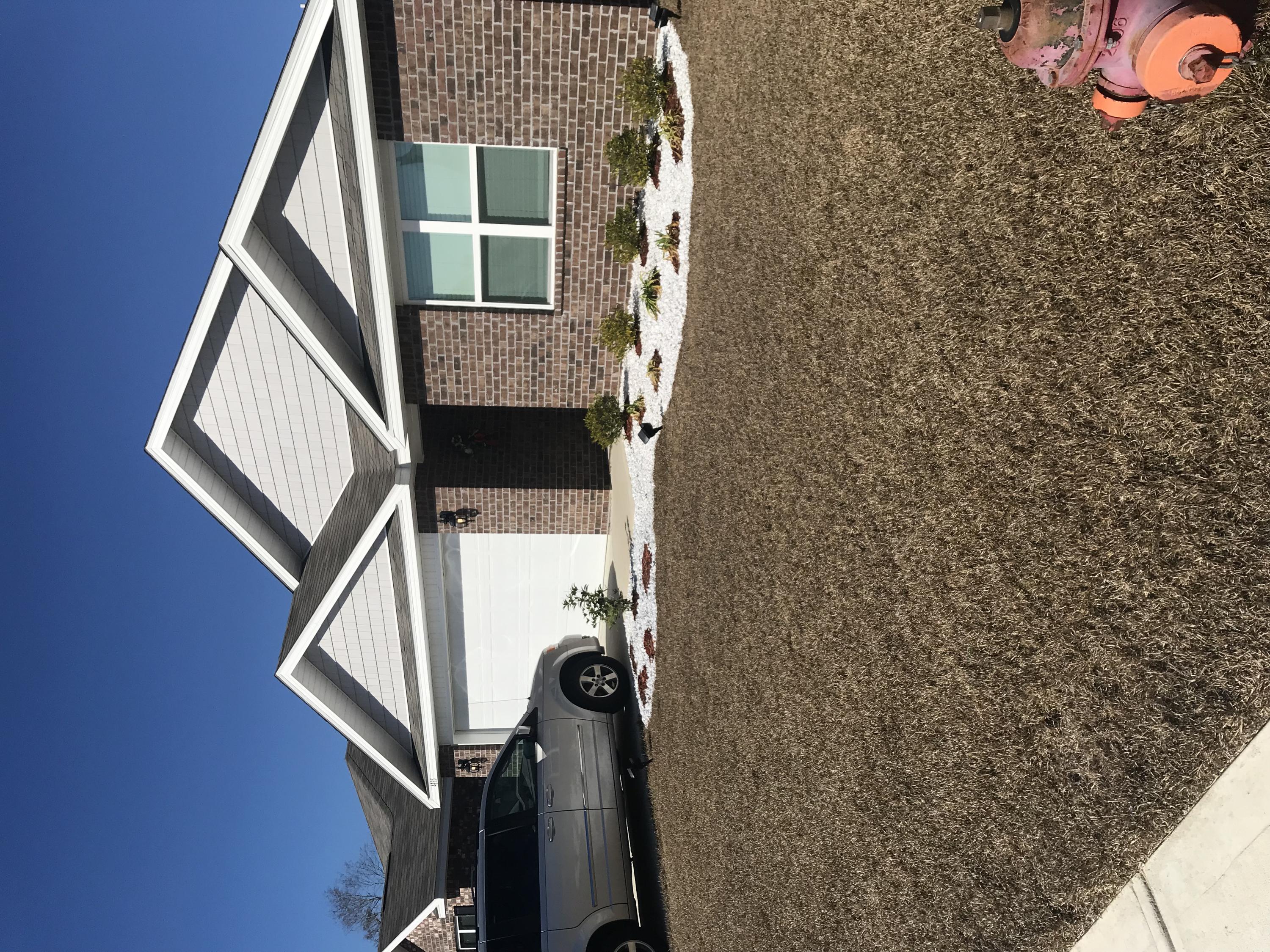 MONTICELLO ESTATES - Residential Lease