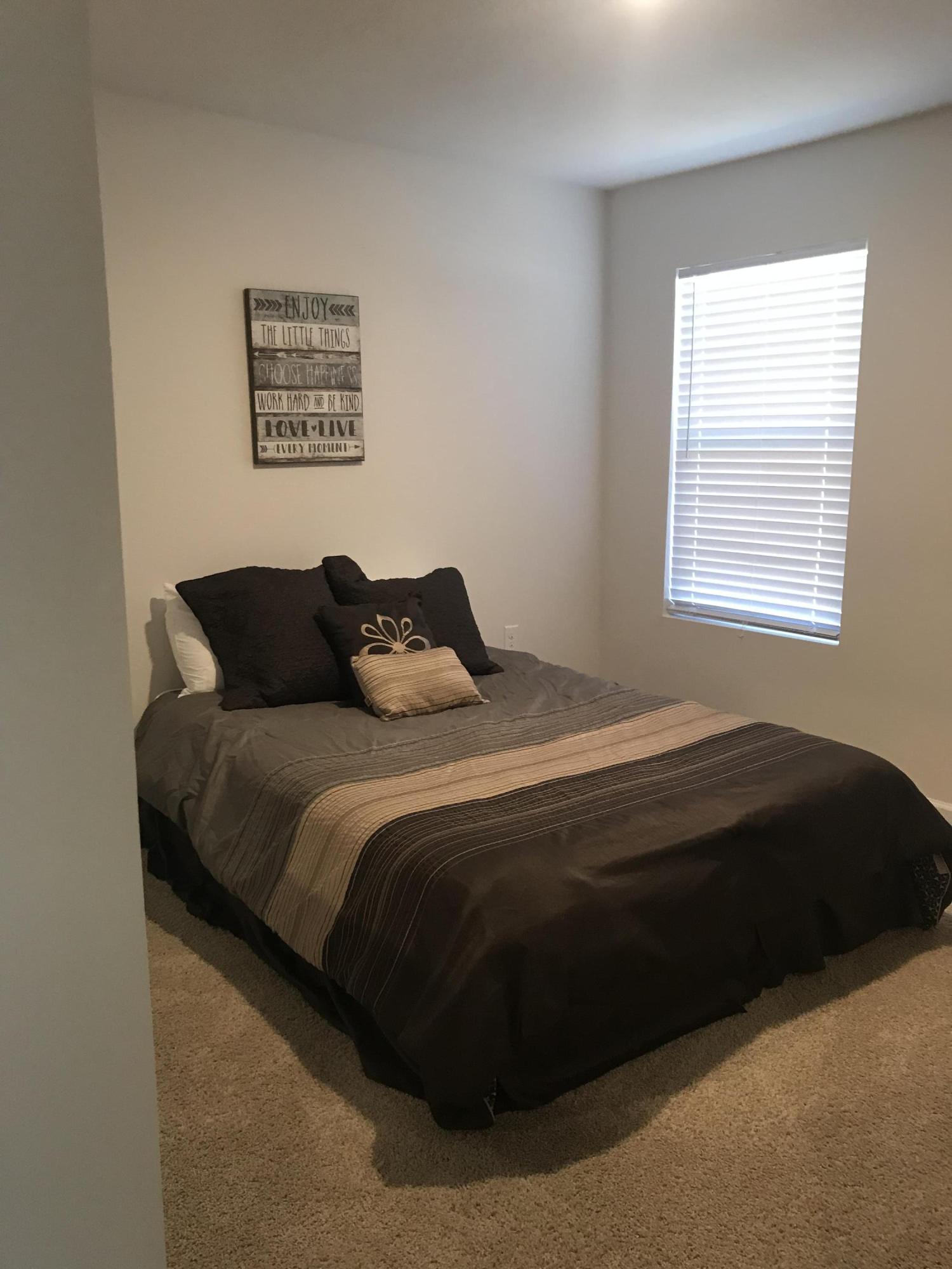 MONTICELLO ESTATES - Residential Lease