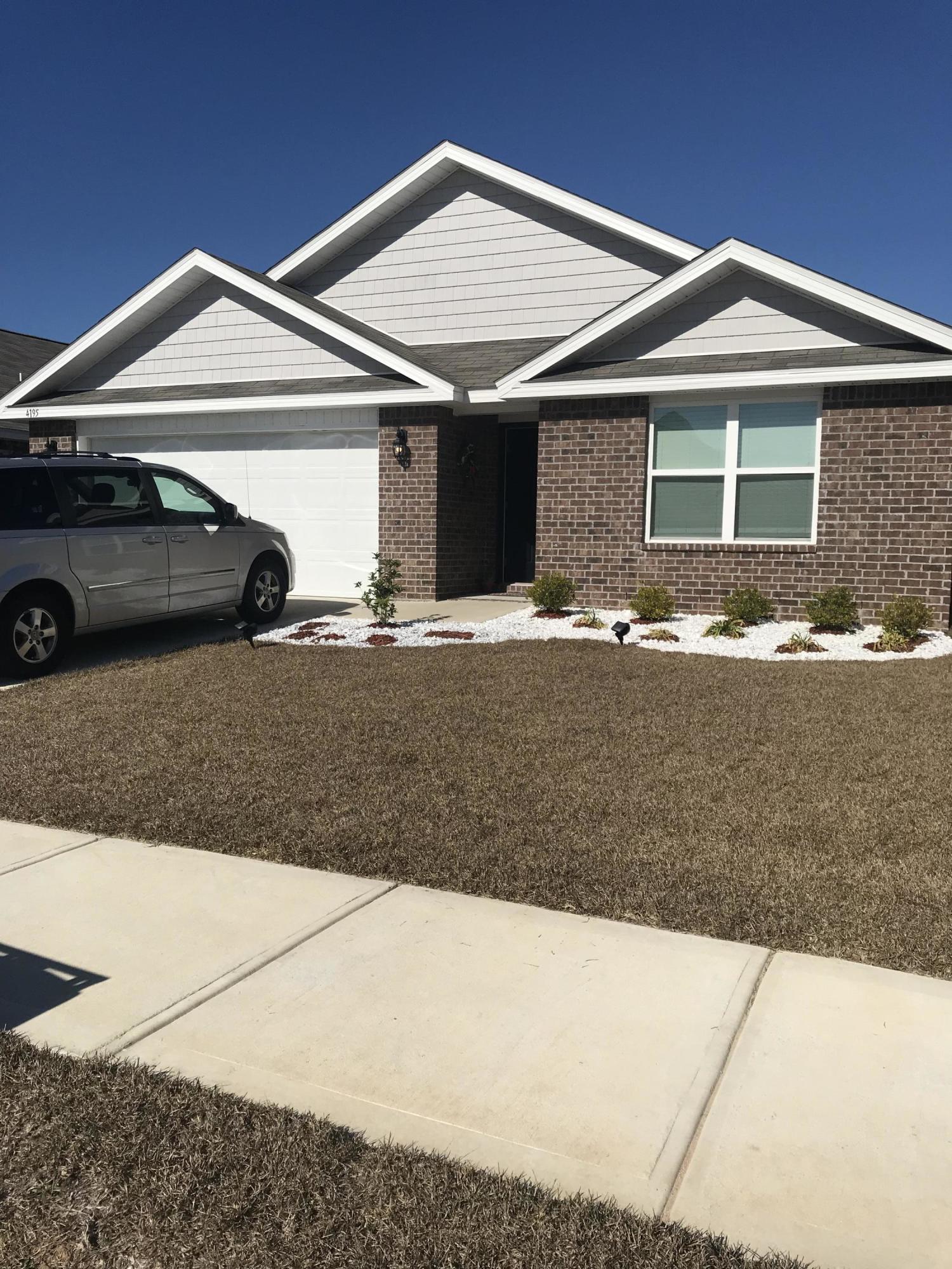 MONTICELLO ESTATES - Residential Lease