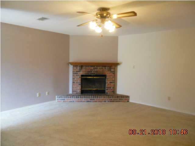 SUMMER HILLS - Residential Lease