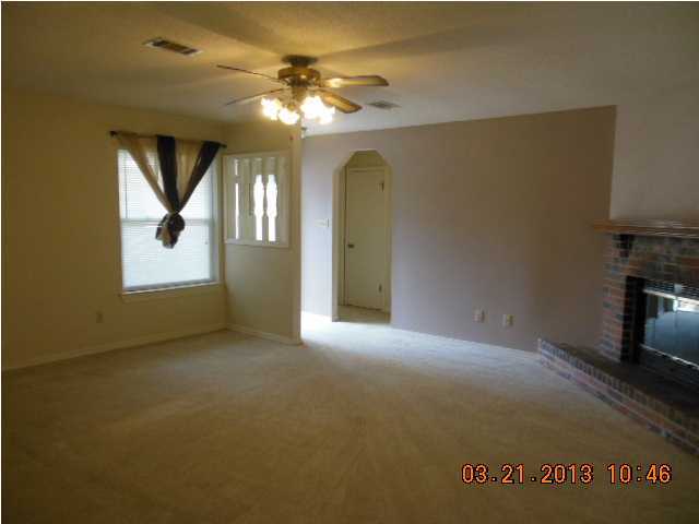 SUMMER HILLS - Residential Lease