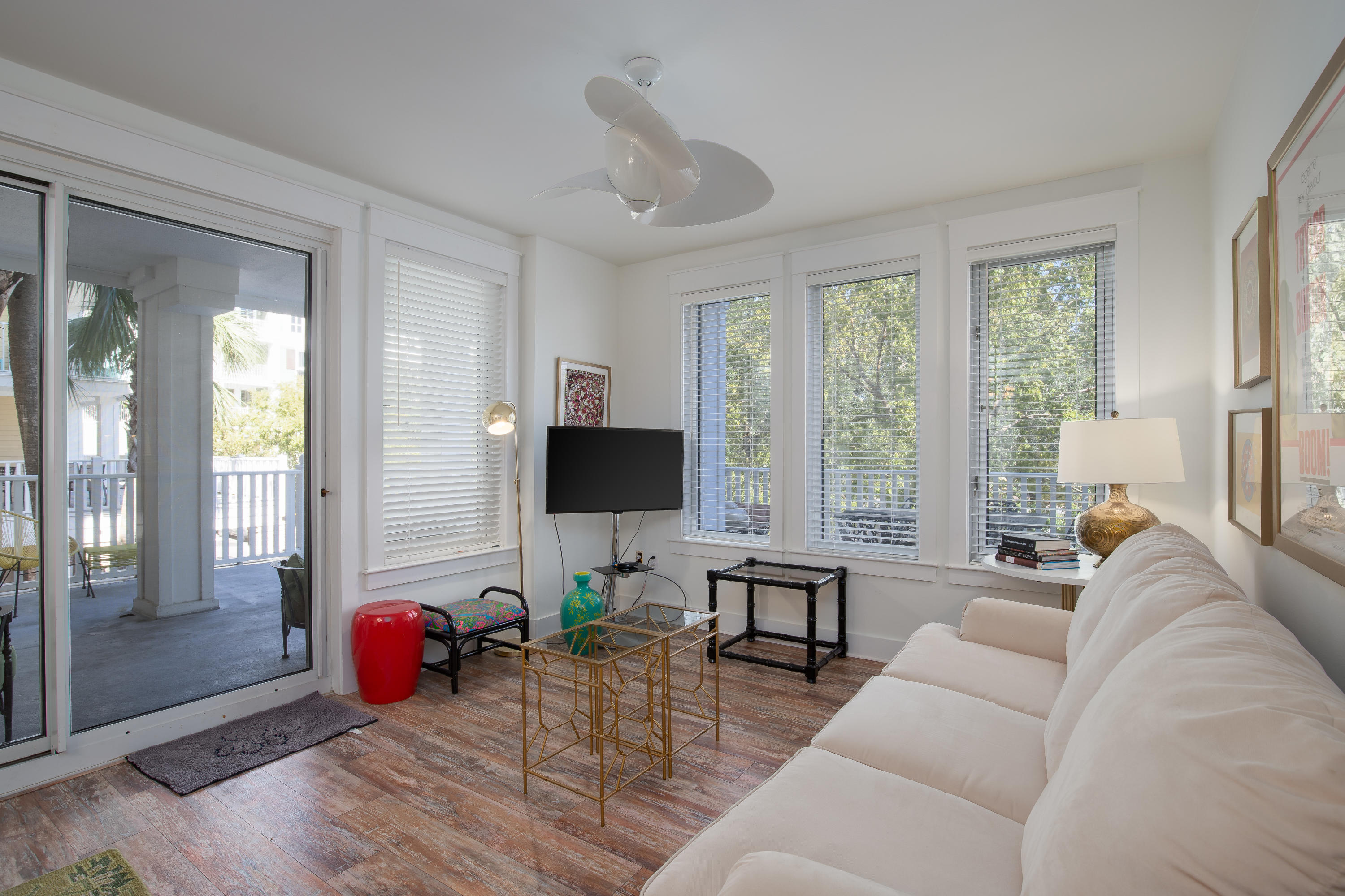 OBSERVATION POINT - Residential