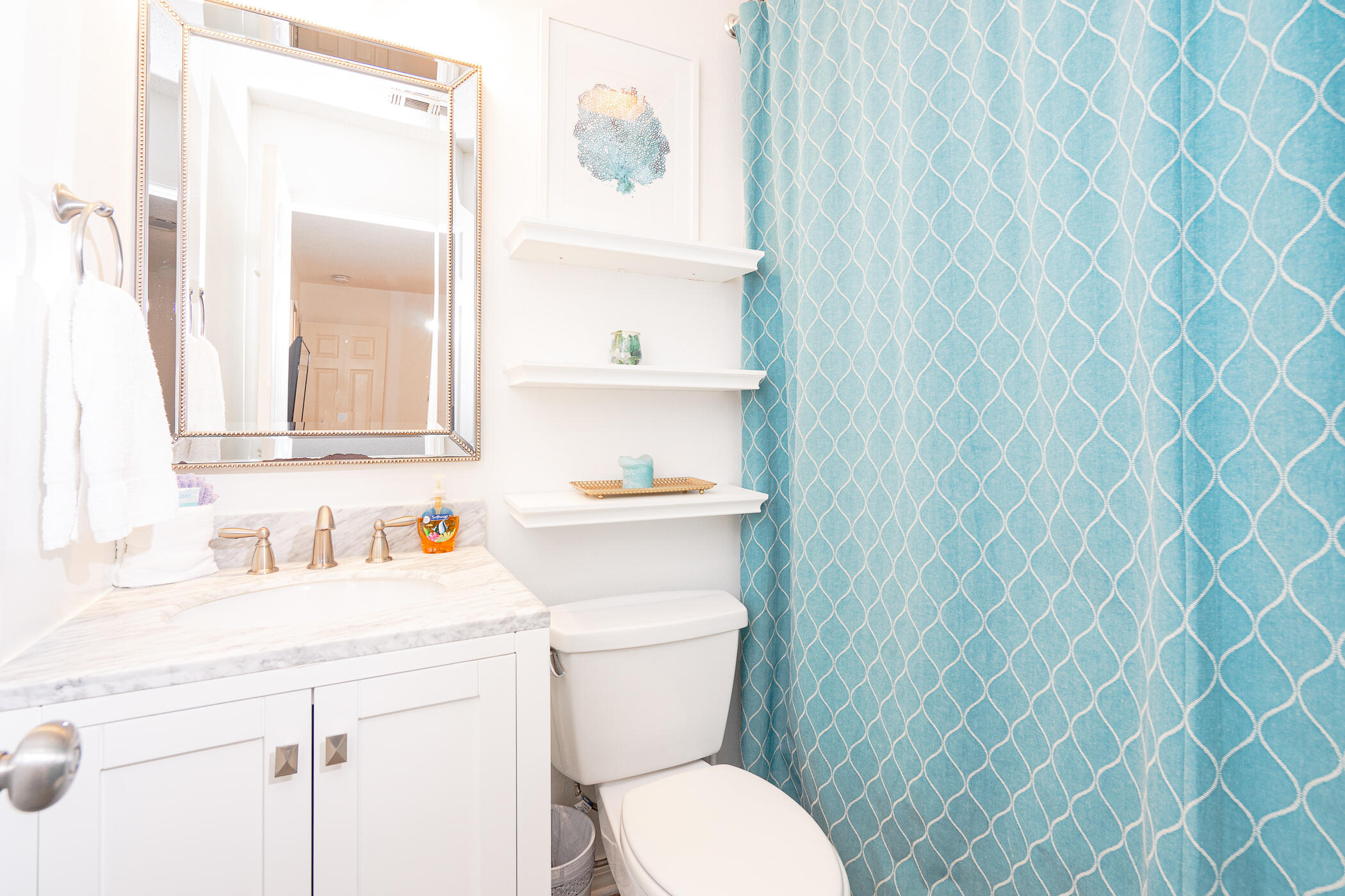 BEACHSIDE VILLAS CONDO - Residential