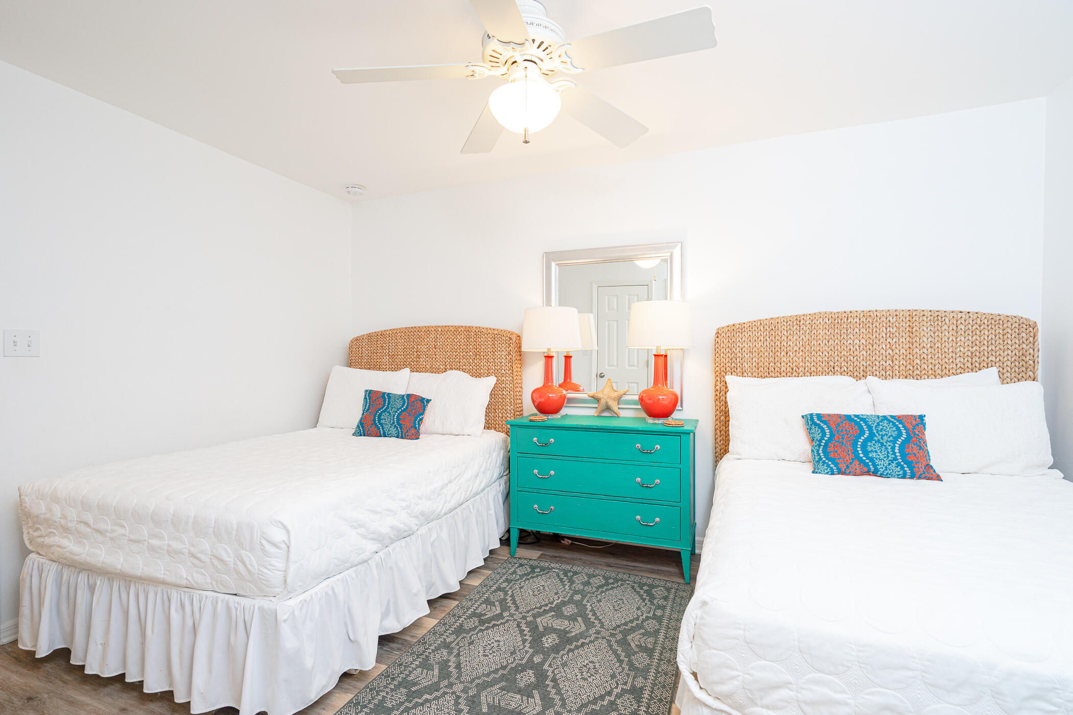 BEACHSIDE VILLAS CONDO - Residential