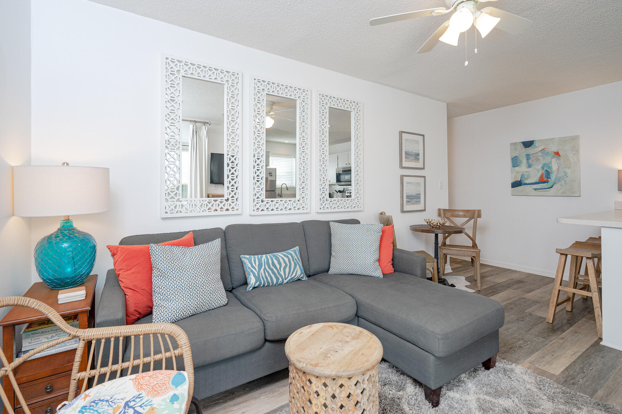 BEACHSIDE VILLAS CONDO - Residential