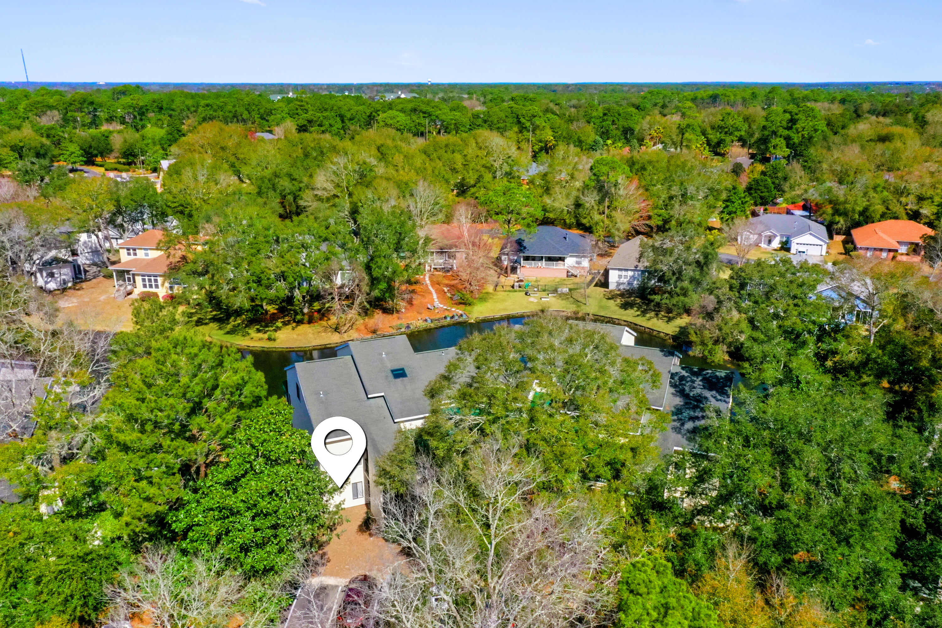 LAKESIDE CONDO AT BLUEWATER BAY - Residential