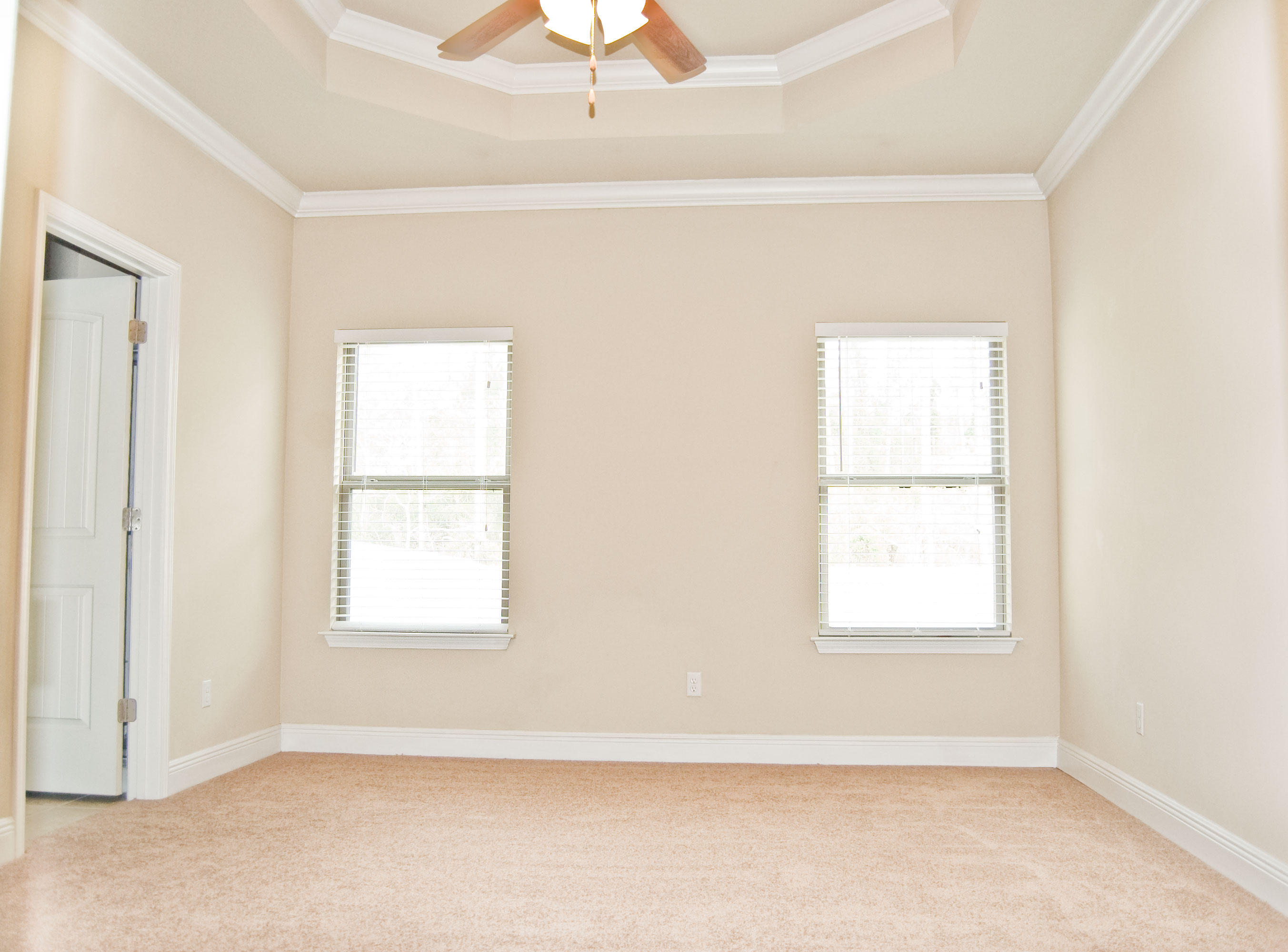 DRIFTWOOD ESTATES - Residential Lease