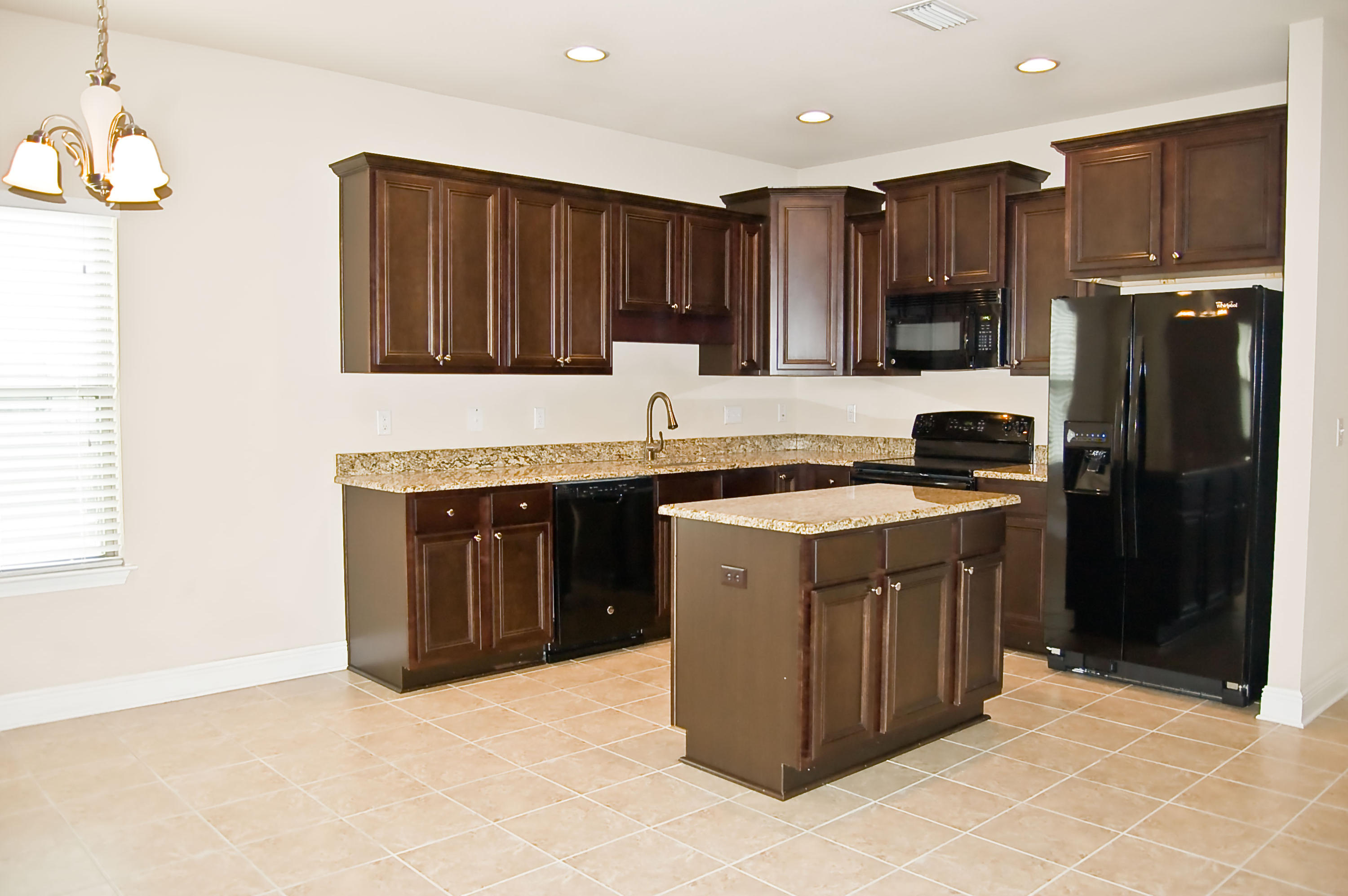 DRIFTWOOD ESTATES - Residential Lease