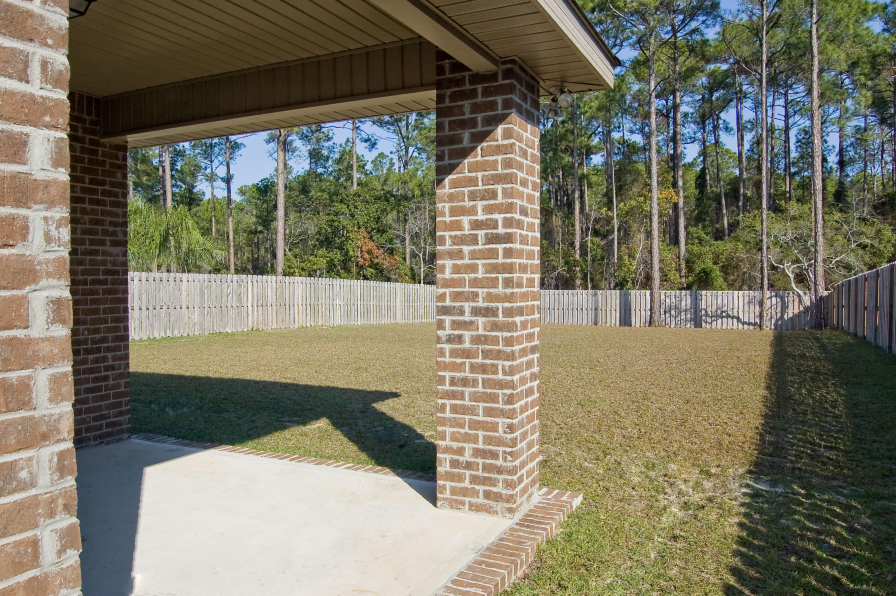 DRIFTWOOD ESTATES - Residential Lease