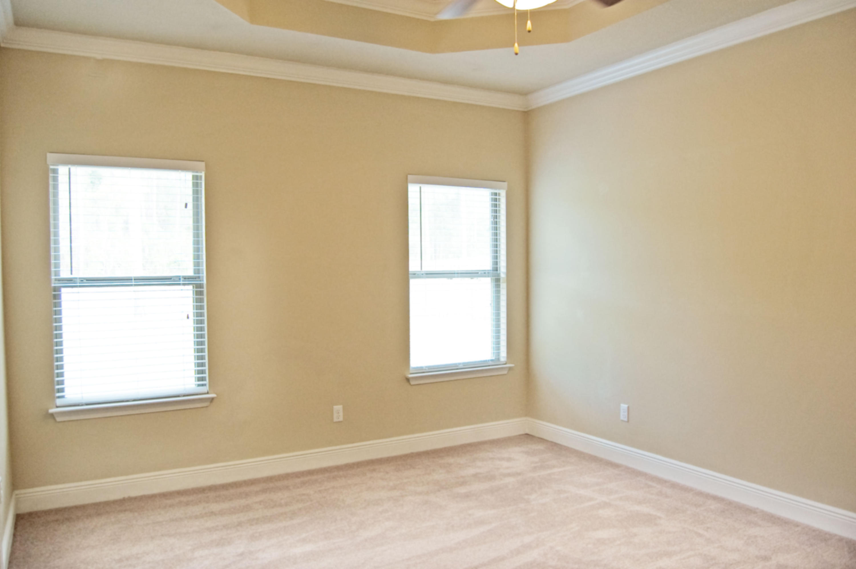 DRIFTWOOD ESTATES - Residential Lease