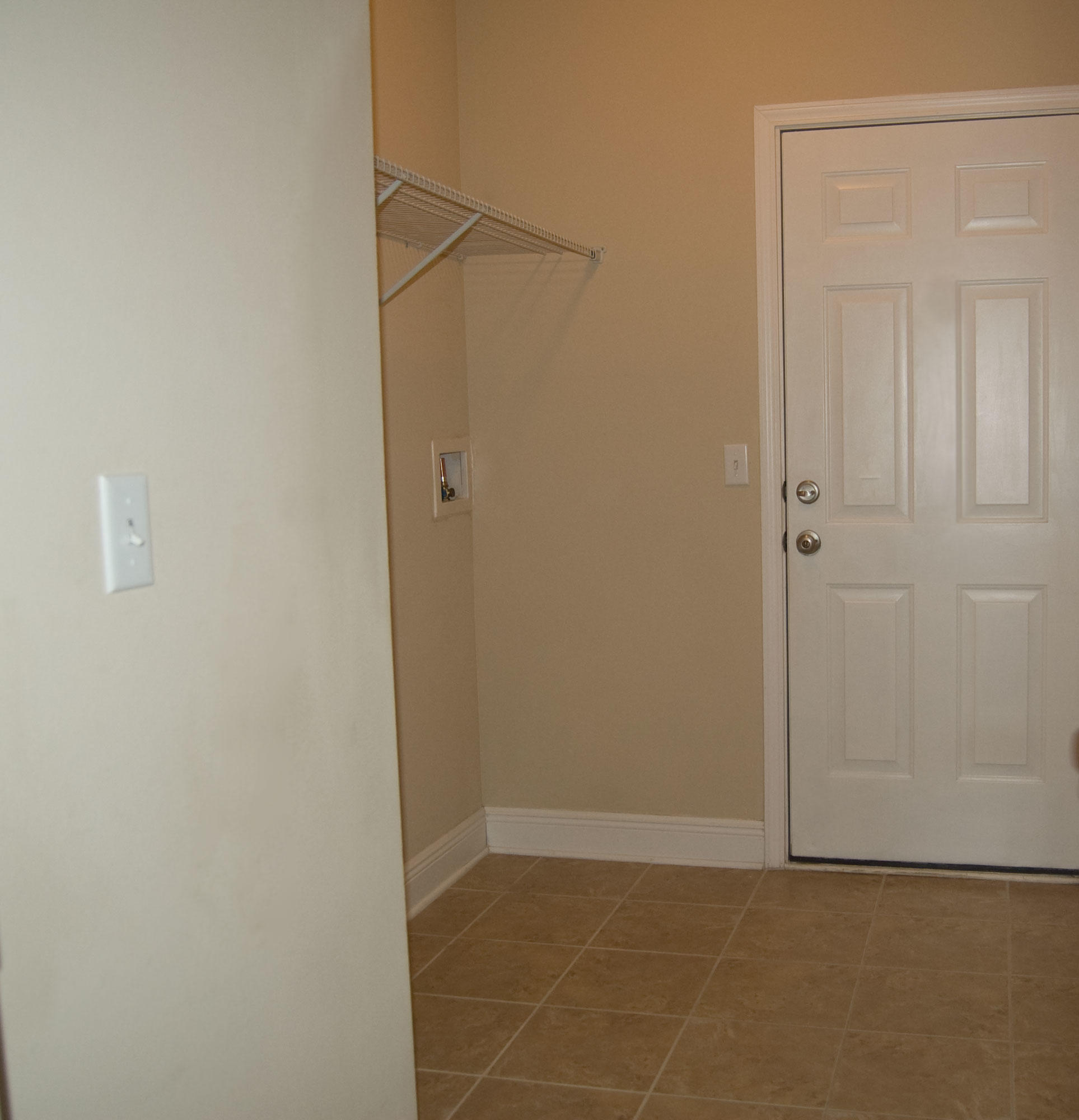 DRIFTWOOD ESTATES - Residential Lease