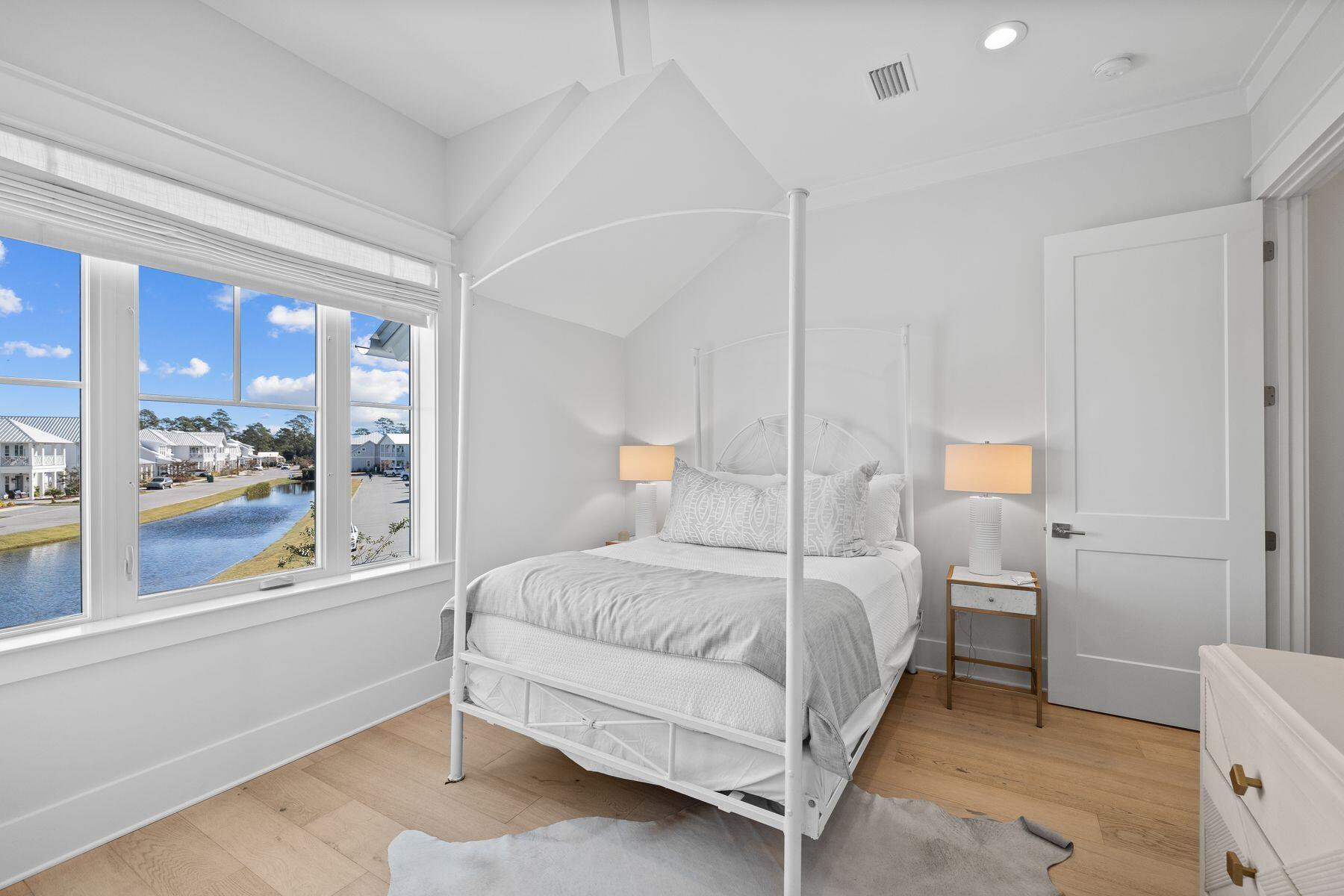 COTTAGE GROVE - Residential