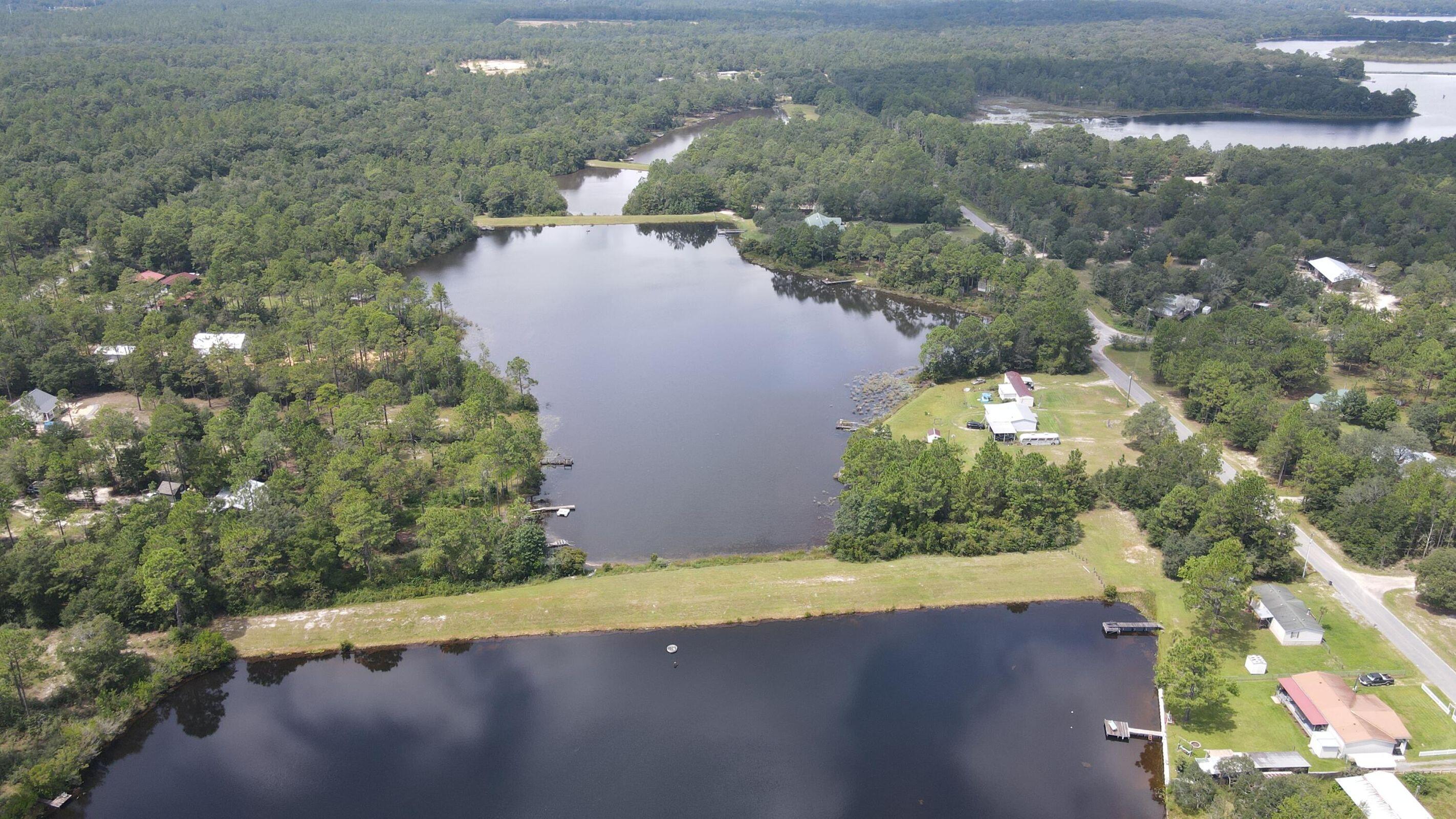 IMPERIAL LAKES - Land