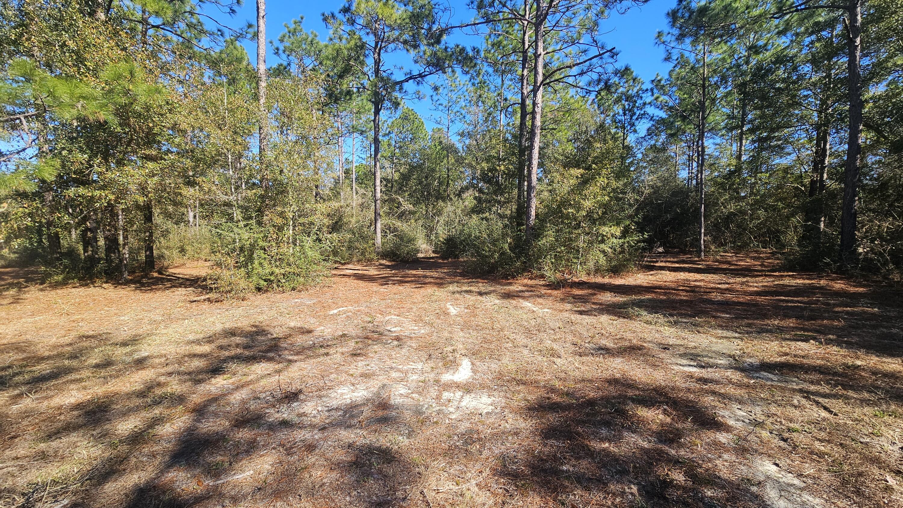 IMPERIAL LAKES - Land