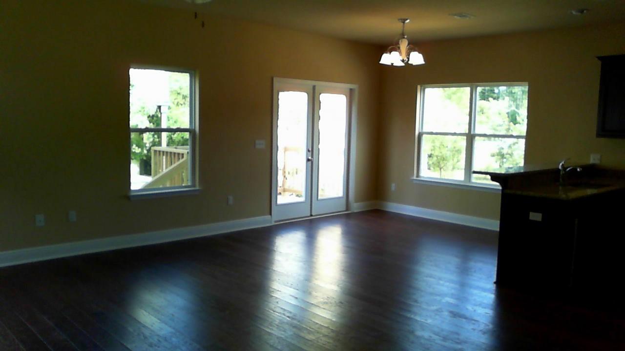 MOSAIC OAKS - Residential