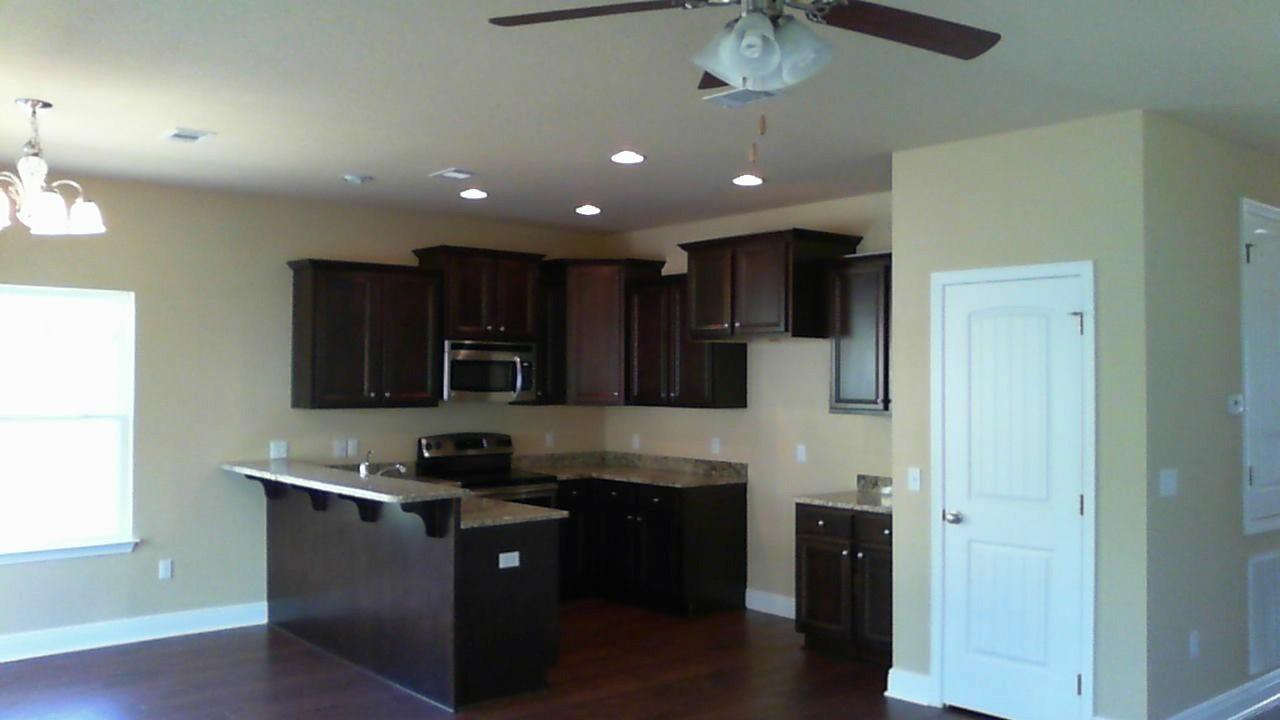 MOSAIC OAKS - Residential