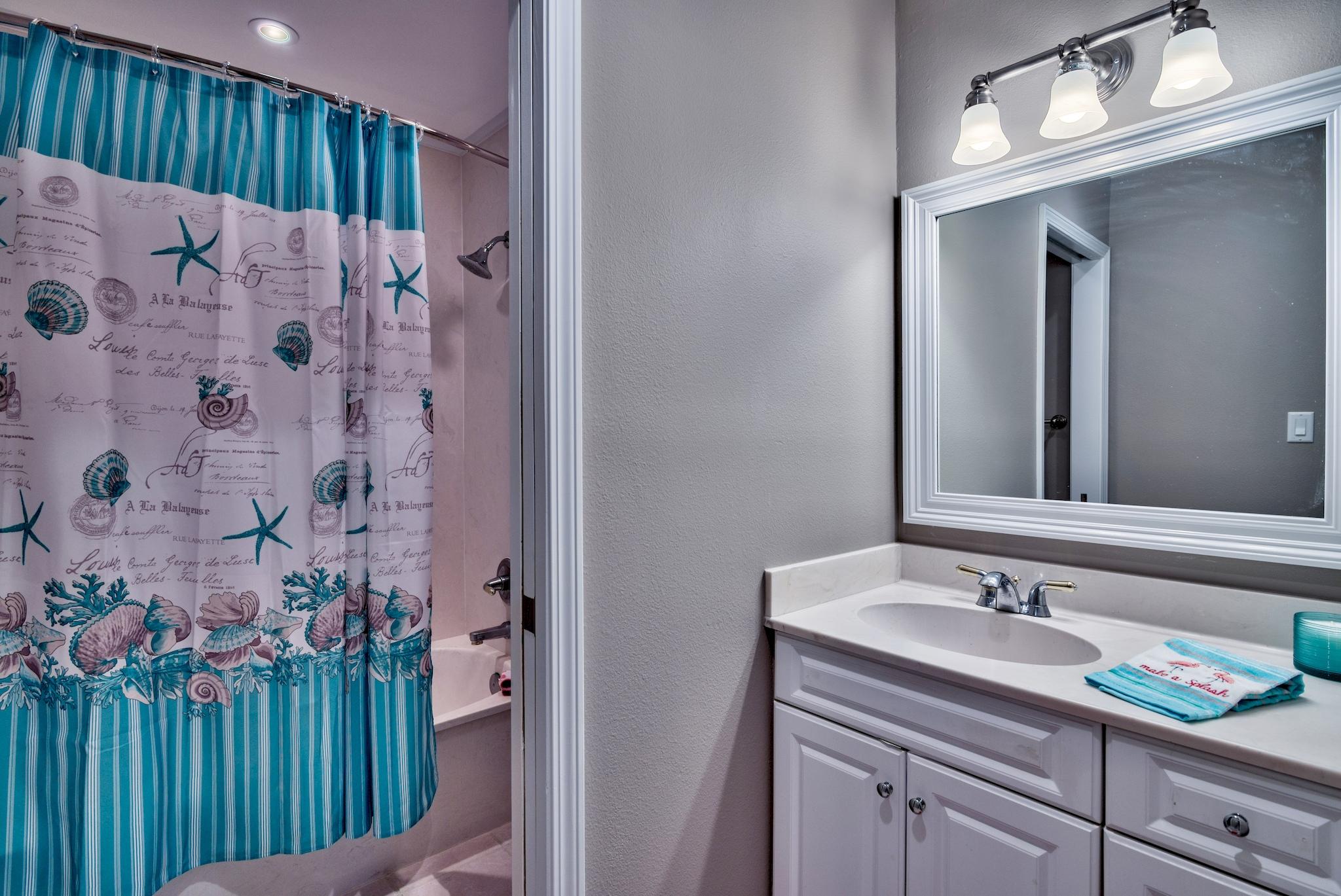 MAGNOLIA VILLAGE - Residential