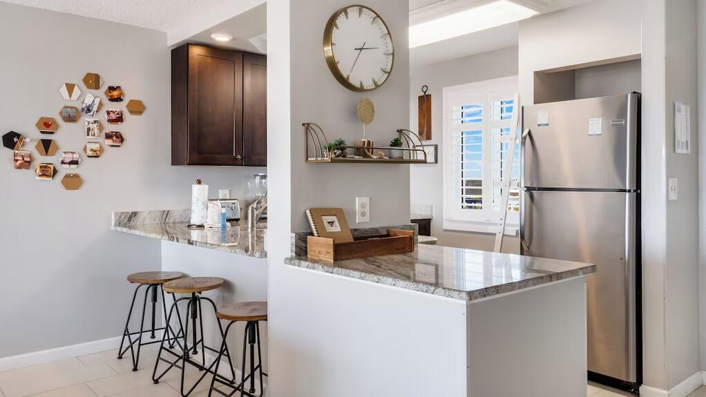 Islander unit 618 - Residential