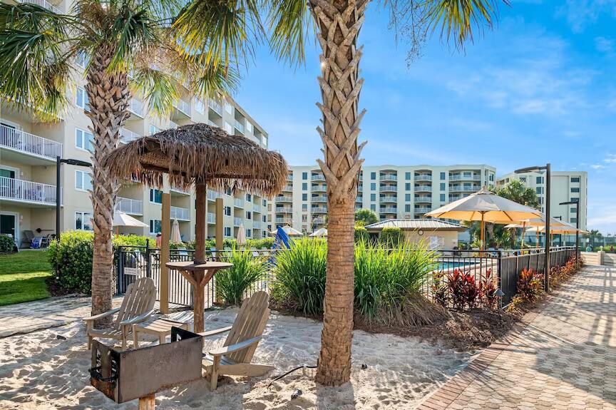 Islander unit 618 - Residential