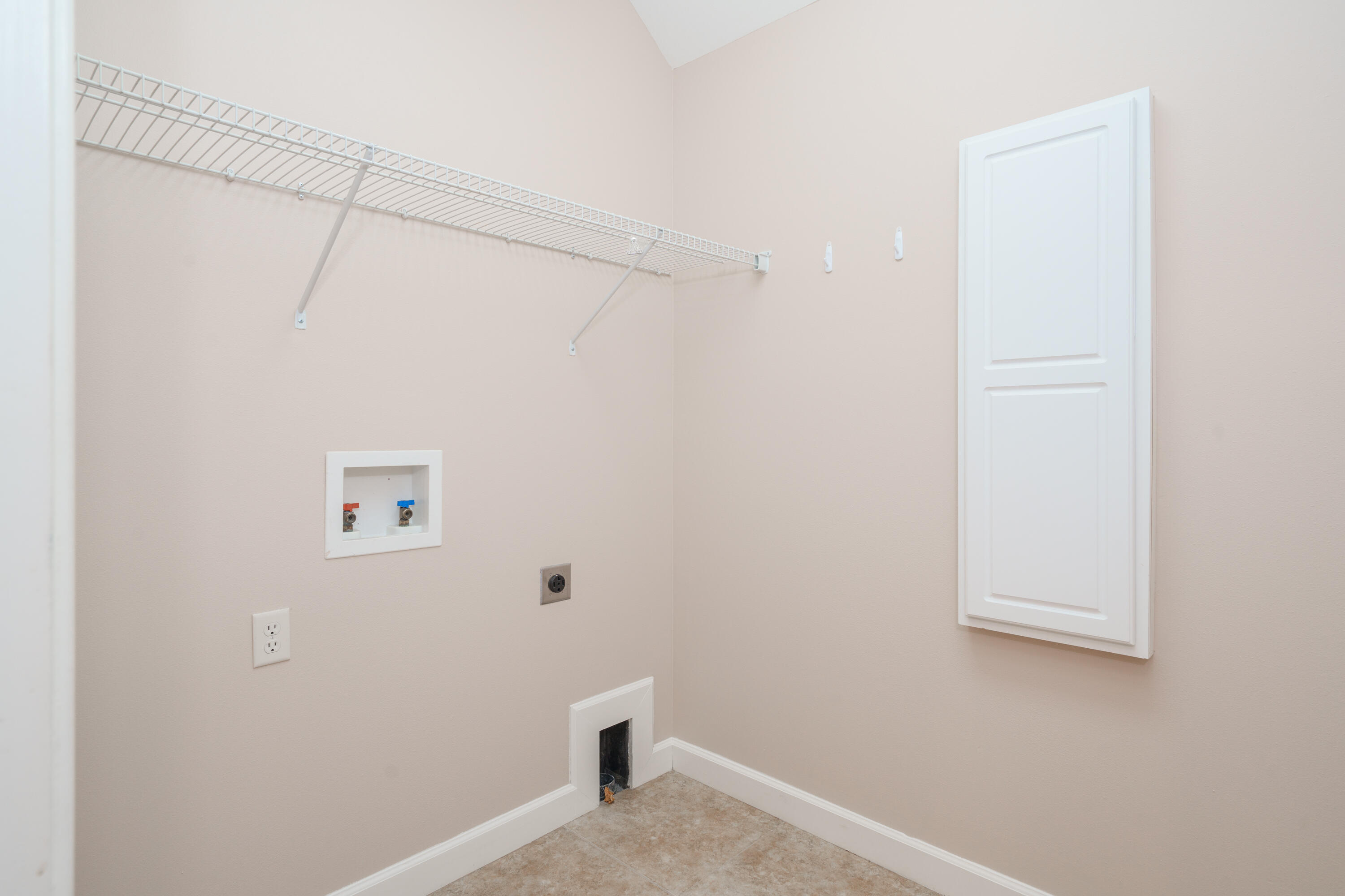 MARINA LANDING - Residential