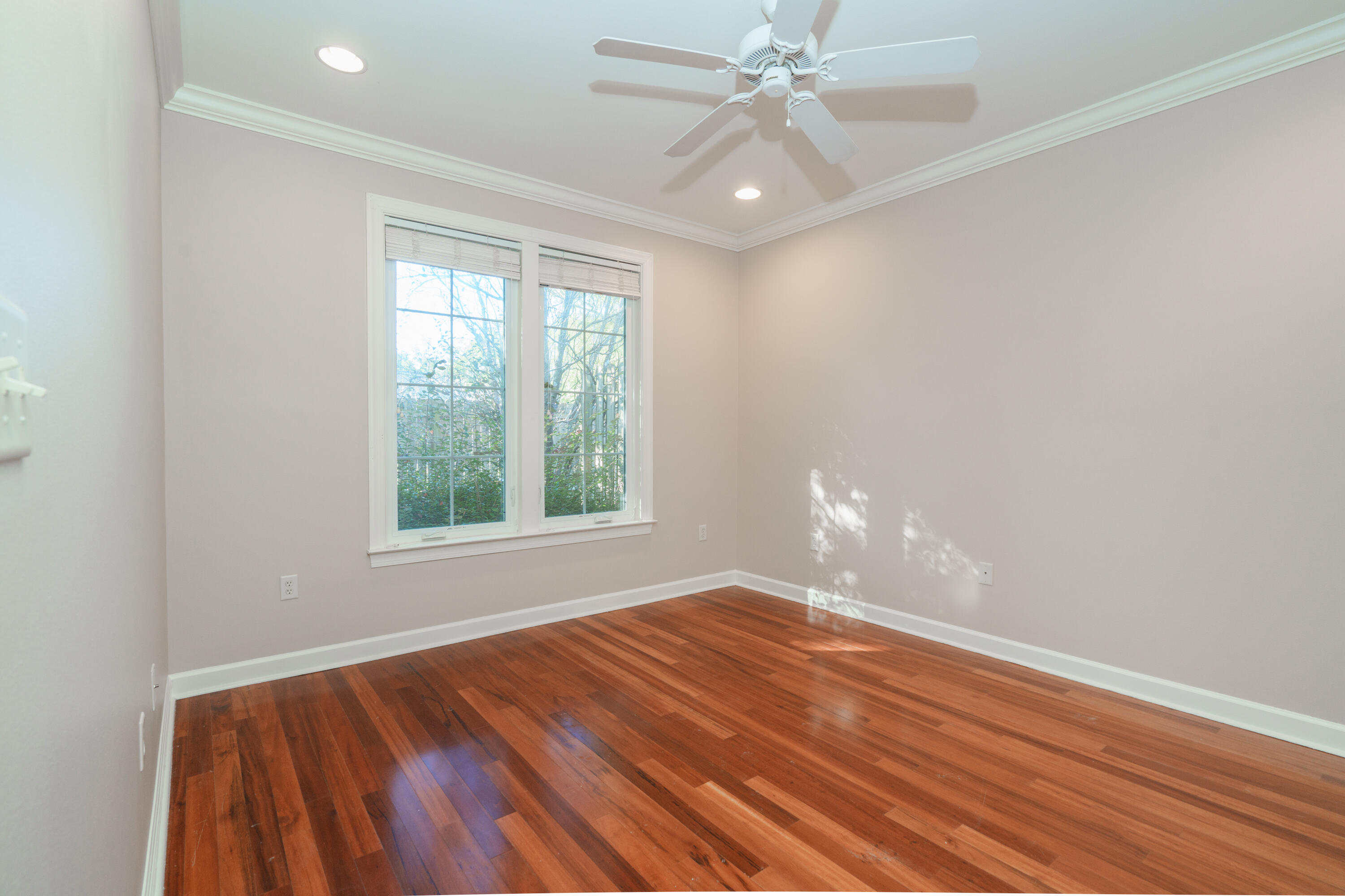 MARINA LANDING - Residential