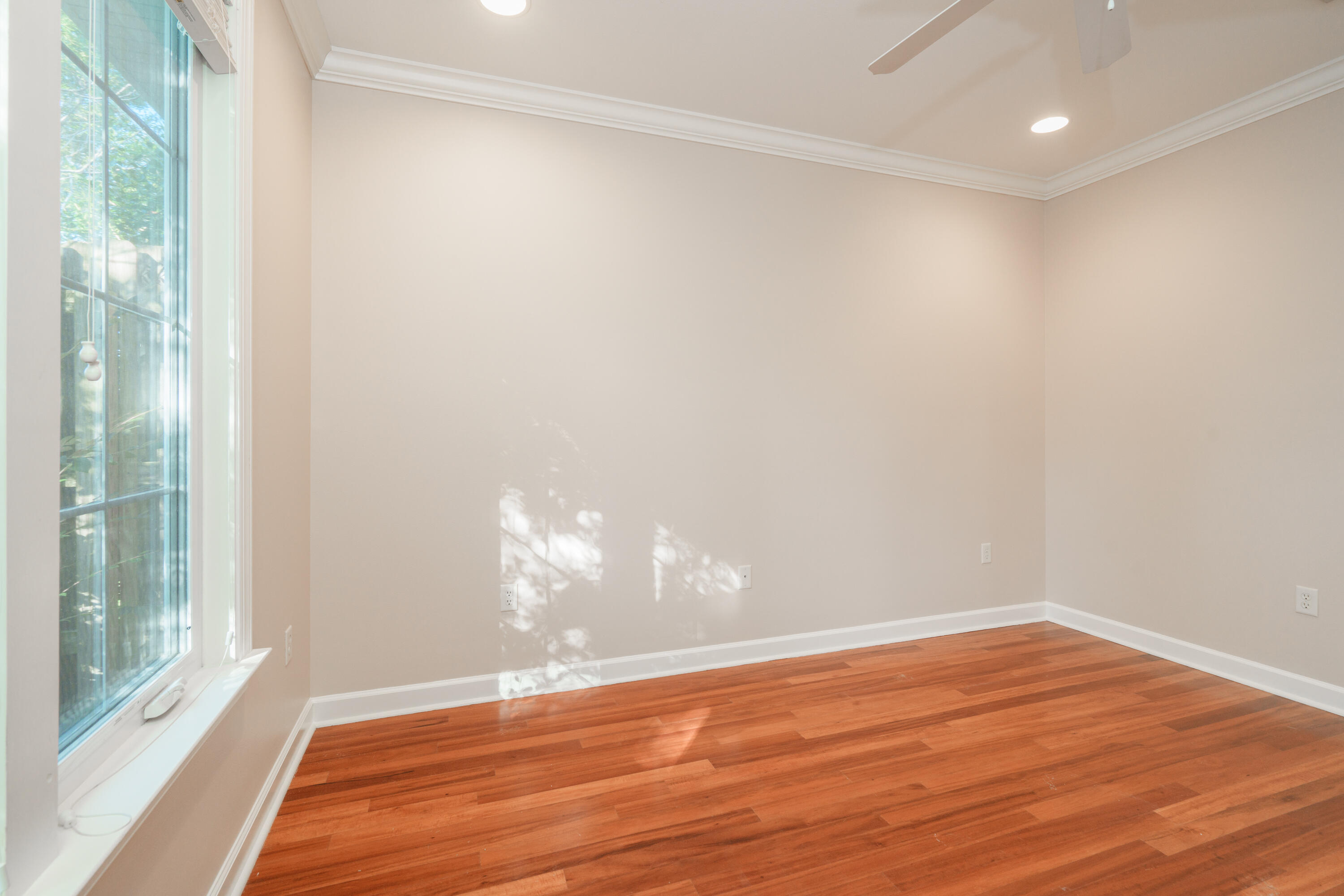 MARINA LANDING - Residential