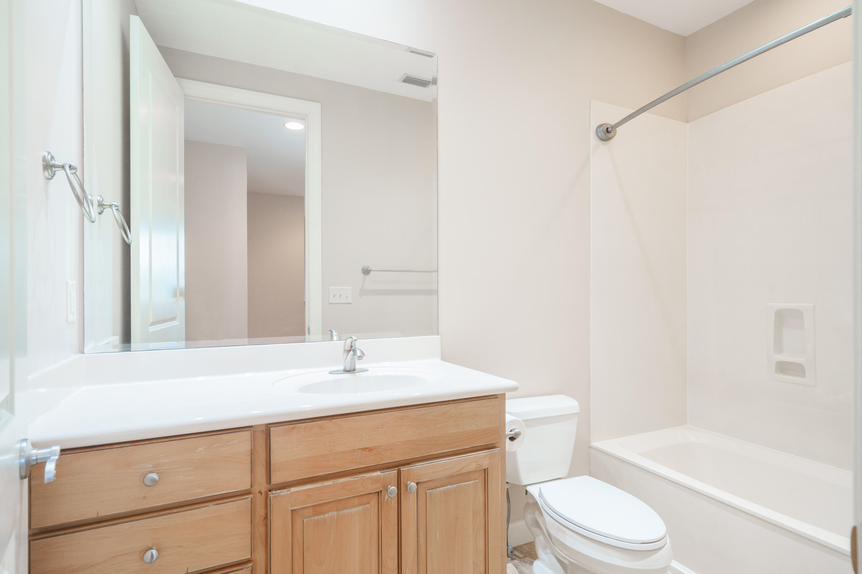 MARINA LANDING - Residential