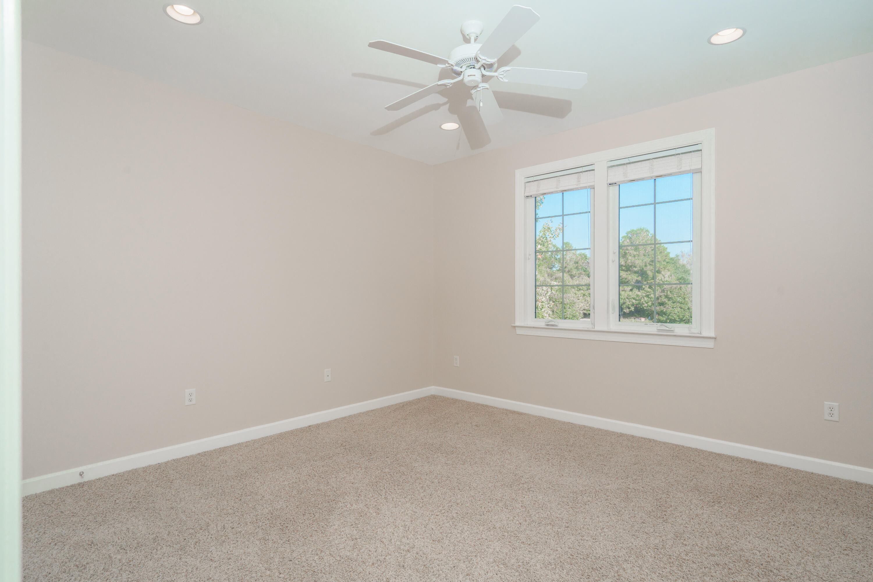 MARINA LANDING - Residential