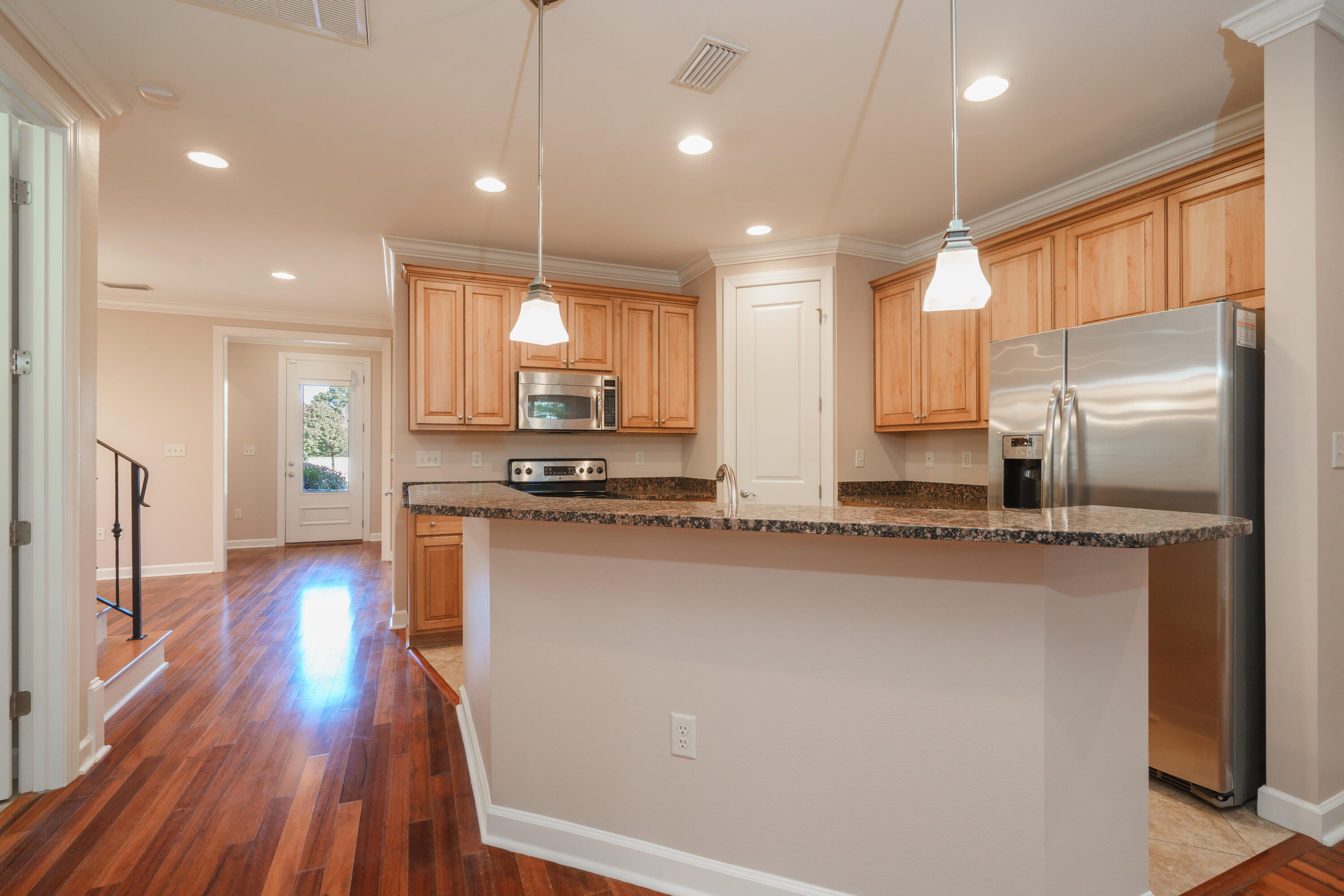 MARINA LANDING - Residential