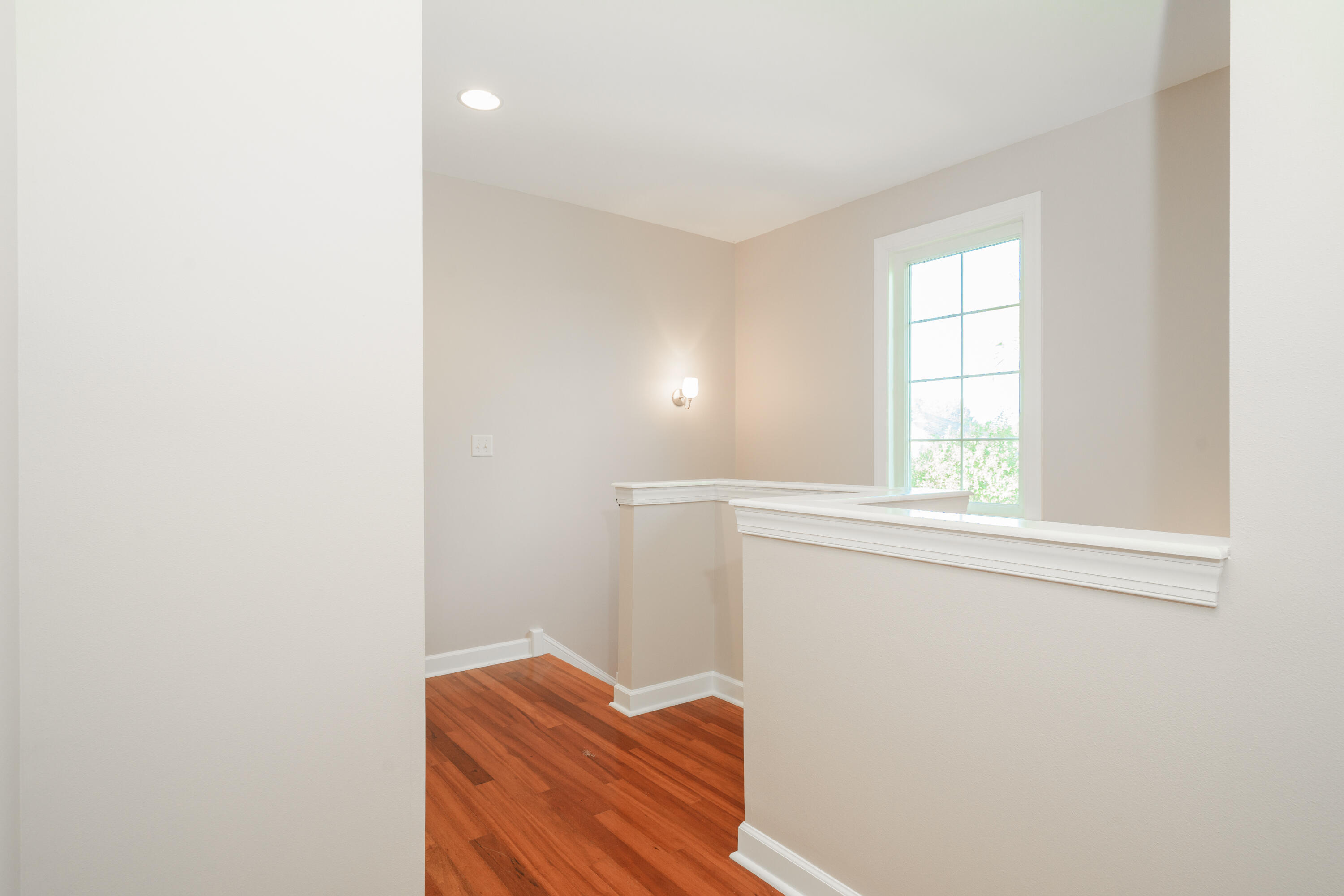 MARINA LANDING - Residential