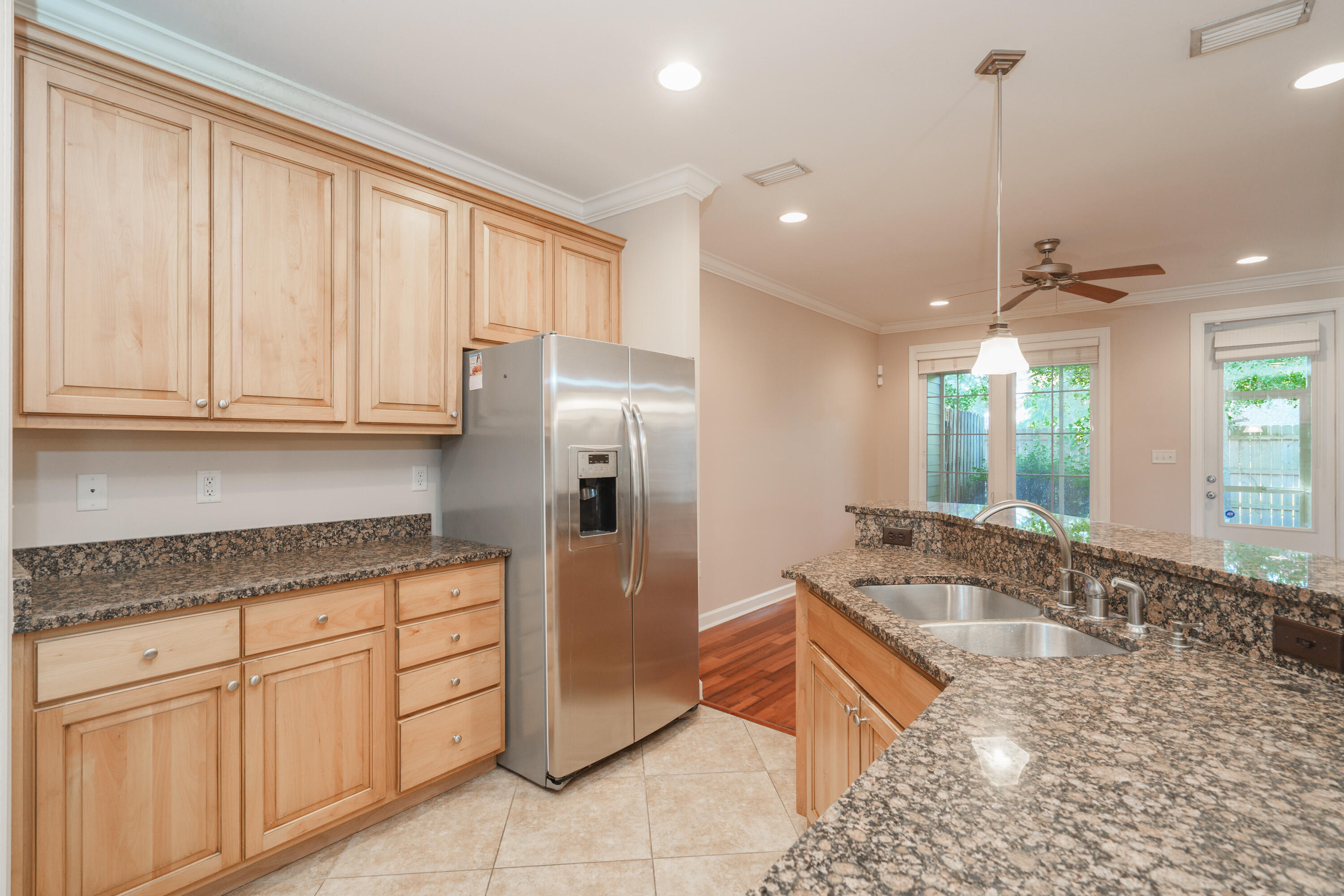 MARINA LANDING - Residential