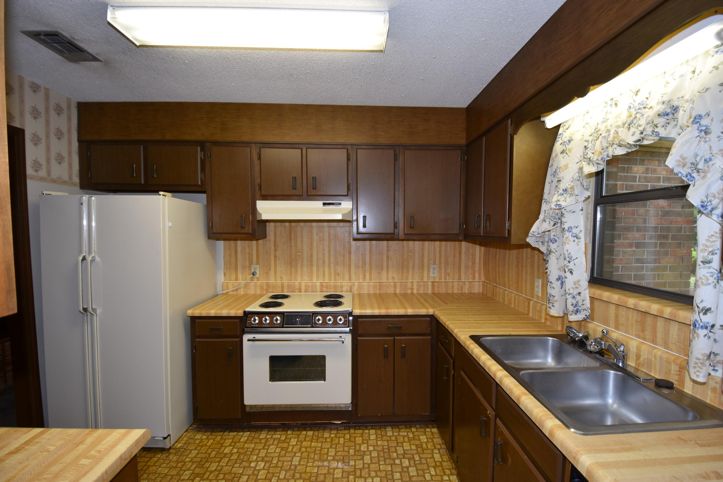 CAMPBELL ADDN TO CRESTVIEW - Residential