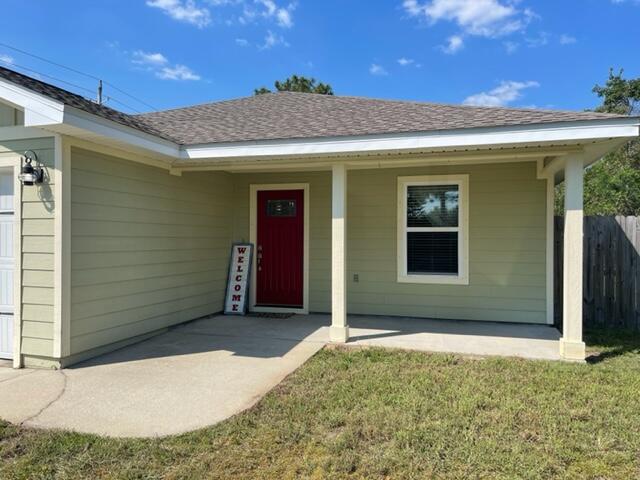 **OPEN HOUSE TODAY 10/08/2022 FROM 11:30 - 2:00** Super Cute 3 bedroom 2 bath Home in a great location. Convenient to Navarre Beach, Shopping, Hwy 98 and Hwy 87. Custom Wood Cabinets in Kitchen and Bathrooms, Vinyl Windows, Stainless Steel Appliances, Tile in Kitchen, Living Room, Laundry Room, Dining Room and Bathrooms. Carpet in all 3 Bedrooms less than 1 year old. Inside of Home was fully painted 10 months ago. Washer & Dryer convey. Fenced privacy yard. Plenty of room on corner lot to add boat, RV and Guest parking as well as a Pool and Shop. Short walk to the YMCA, NYSA Sports Park, Kids Park, Dog Park, Walking Path and High School. Hurricane Covers Included. Buyer to verify all information pertaining to this listing. **Please See Agent Notes**