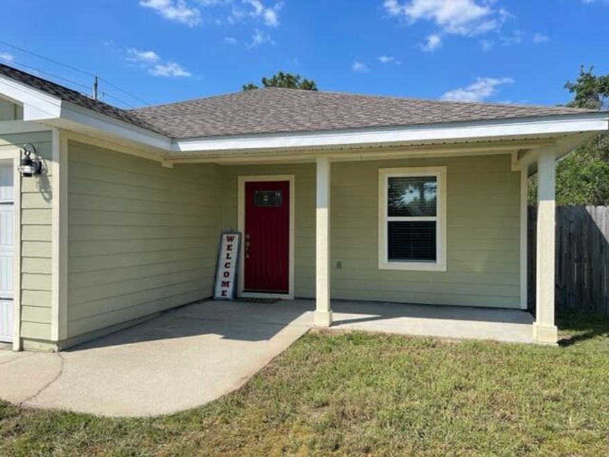**OPEN HOUSE TODAY 10/08/2022 FROM 11:30 - 2:00** Super Cute 3 bedroom 2 bath Home in a great location. Convenient to Navarre Beach, Shopping, Hwy 98 and Hwy 87. Custom Wood Cabinets in Kitchen and Bathrooms, Vinyl Windows, Stainless Steel Appliances, Tile in Kitchen, Living Room, Laundry Room, Dining Room and Bathrooms. Carpet in all 3 Bedrooms less than 1 year old. Inside of Home was fully painted 10 months ago. Washer & Dryer convey. Fenced privacy yard. Plenty of room on corner lot to add boat, RV and Guest parking as well as a Pool and Shop. Short walk to the YMCA, NYSA Sports Park, Kids Park, Dog Park, Walking Path  and High School. Hurricane Covers Included.  Buyer to verify all information pertaining to this listing. **Please See Agent Notes**