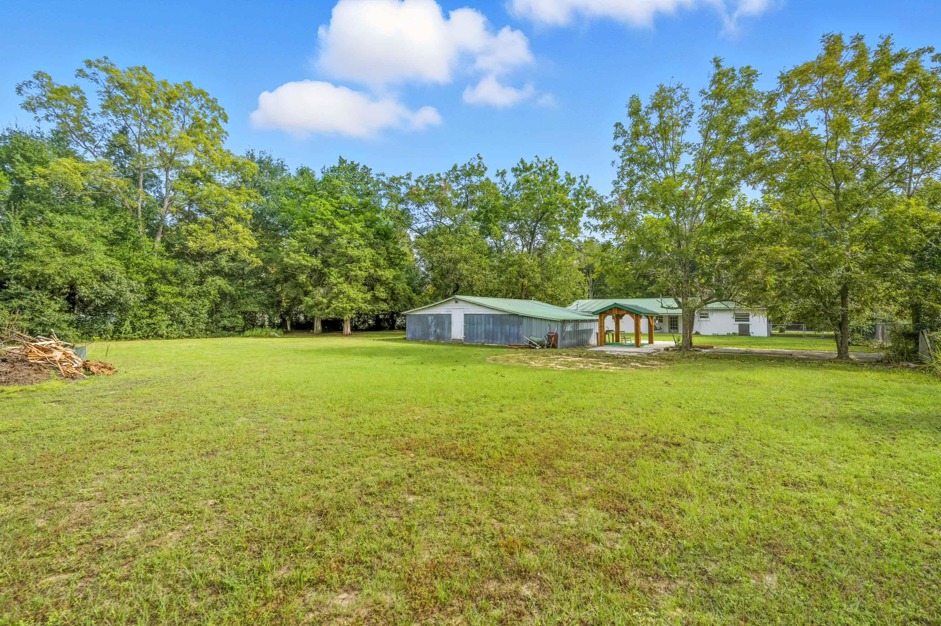 OAKDALE MINI FARMS - Residential