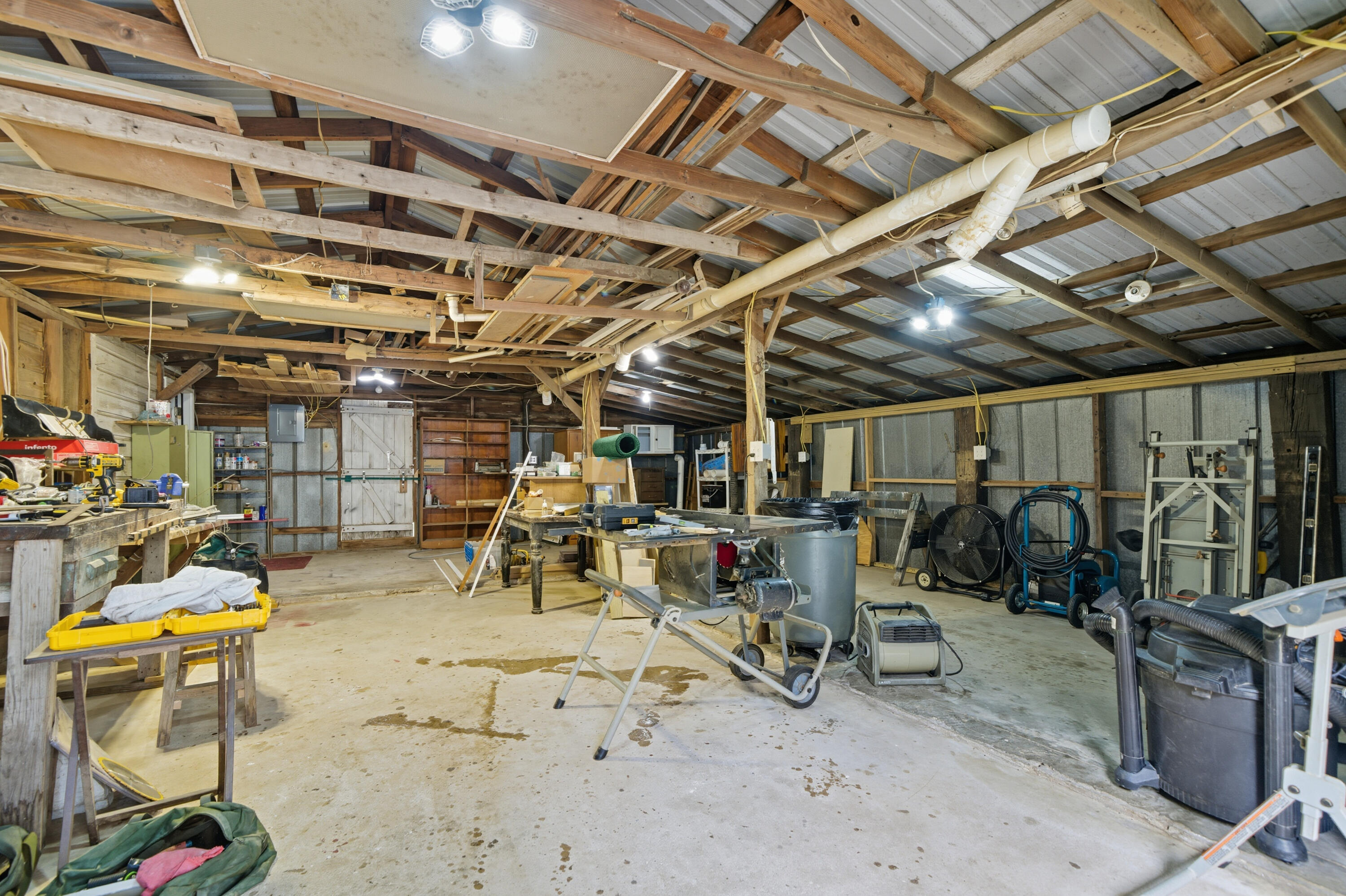 OAKDALE MINI FARMS - Residential
