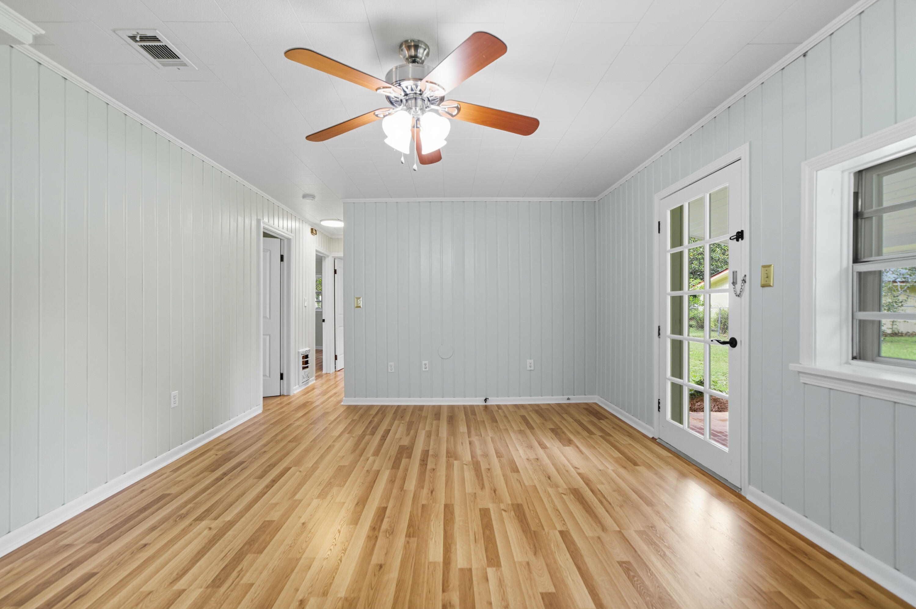 OAKDALE MINI FARMS - Residential