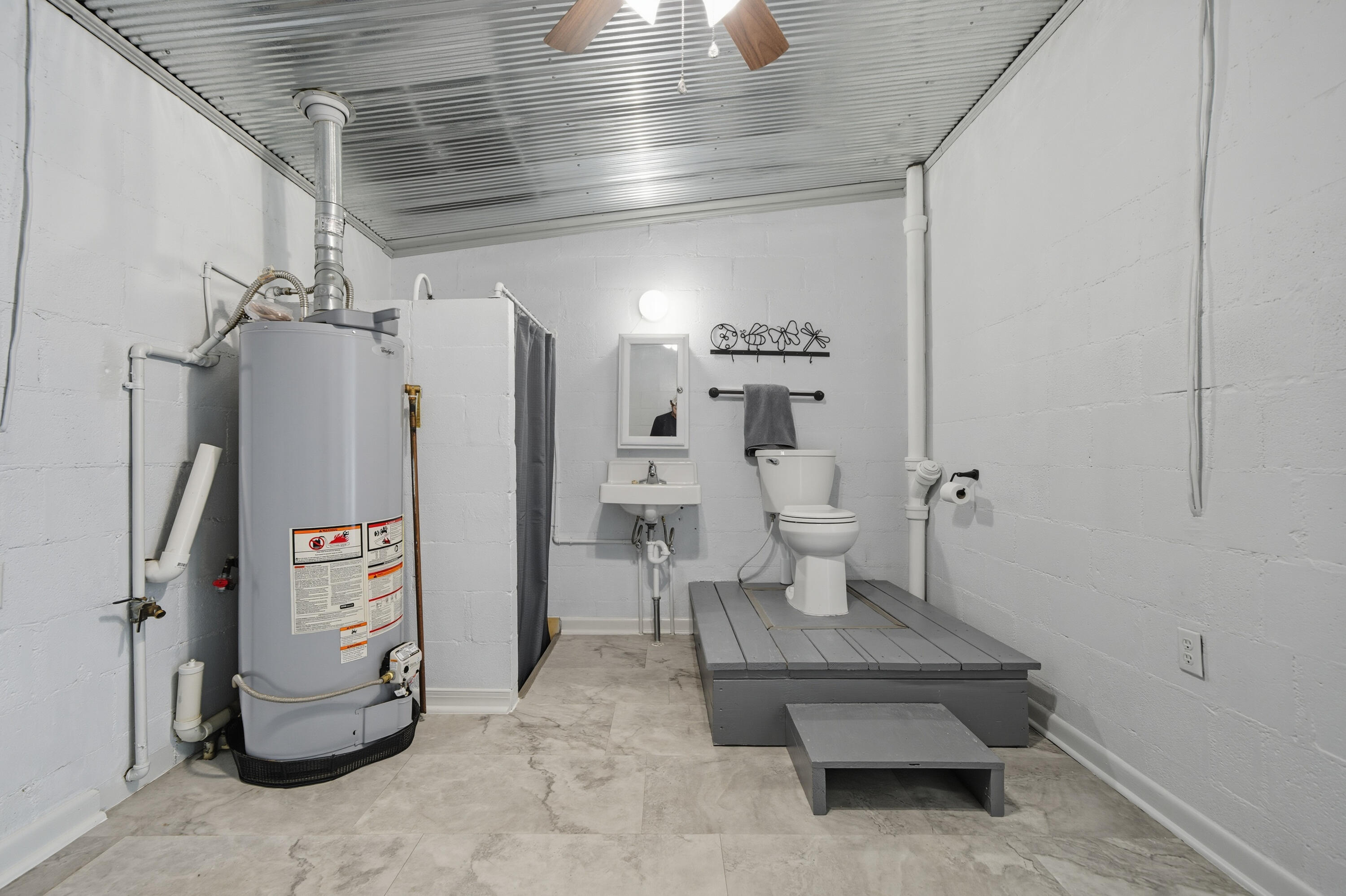 OAKDALE MINI FARMS - Residential