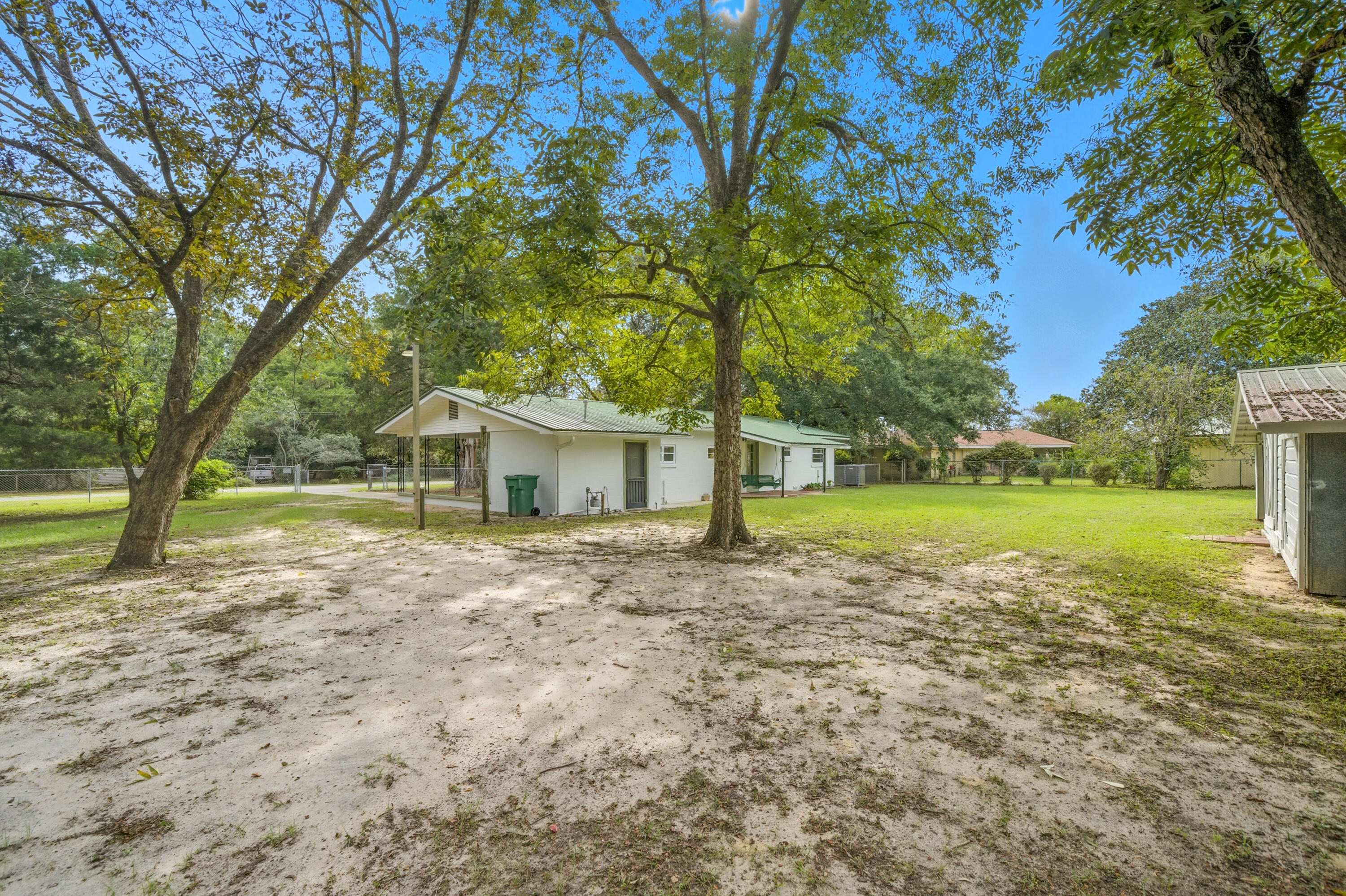 OAKDALE MINI FARMS - Residential