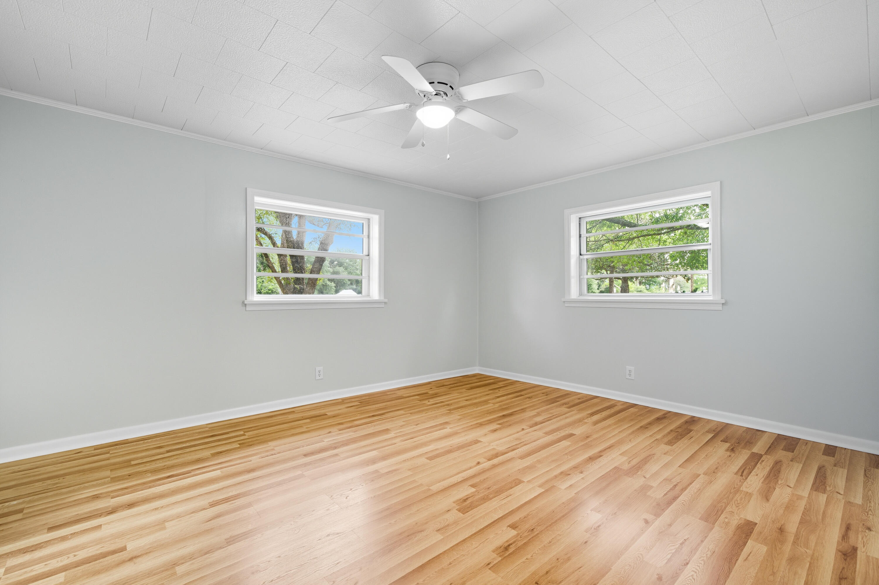 OAKDALE MINI FARMS - Residential