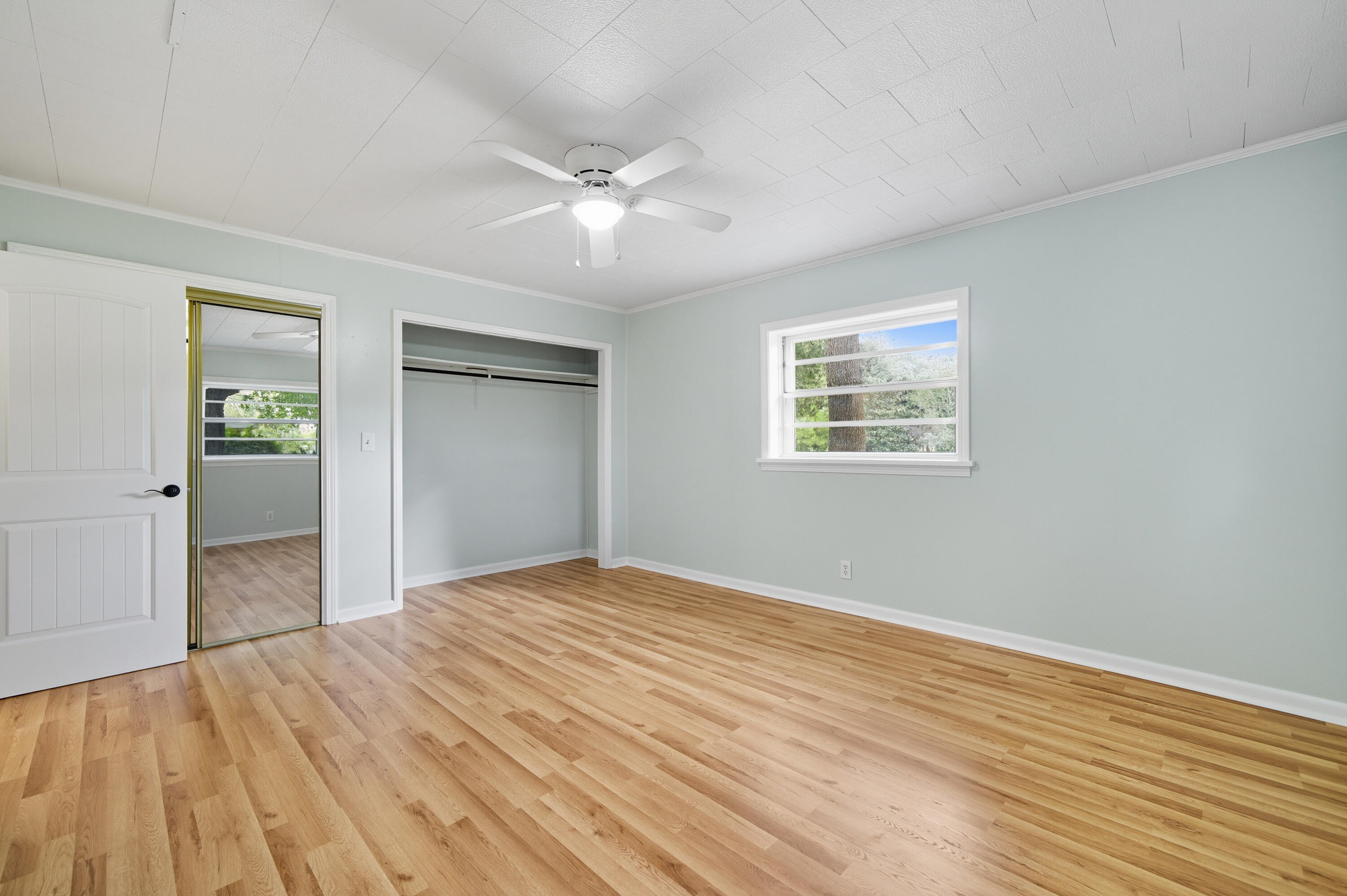 OAKDALE MINI FARMS - Residential