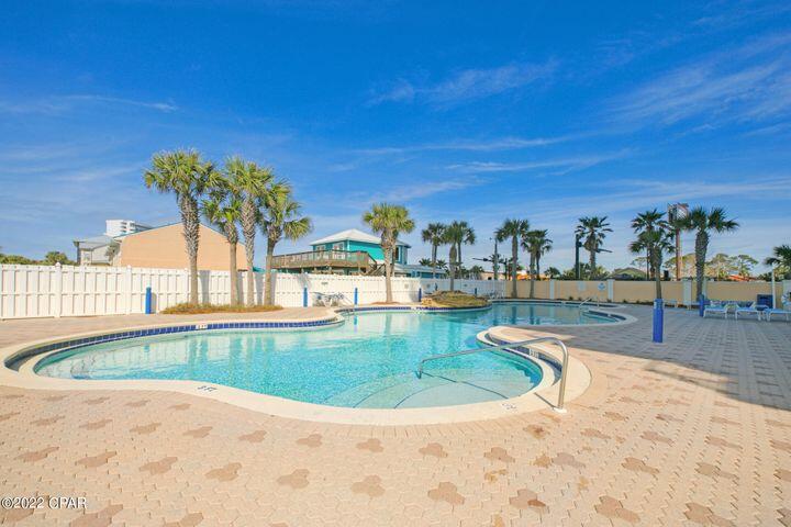MAJESTIC BEACH TOWERS I - Residential