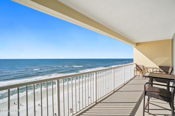 MAJESTIC BEACH TOWERS I - Residential