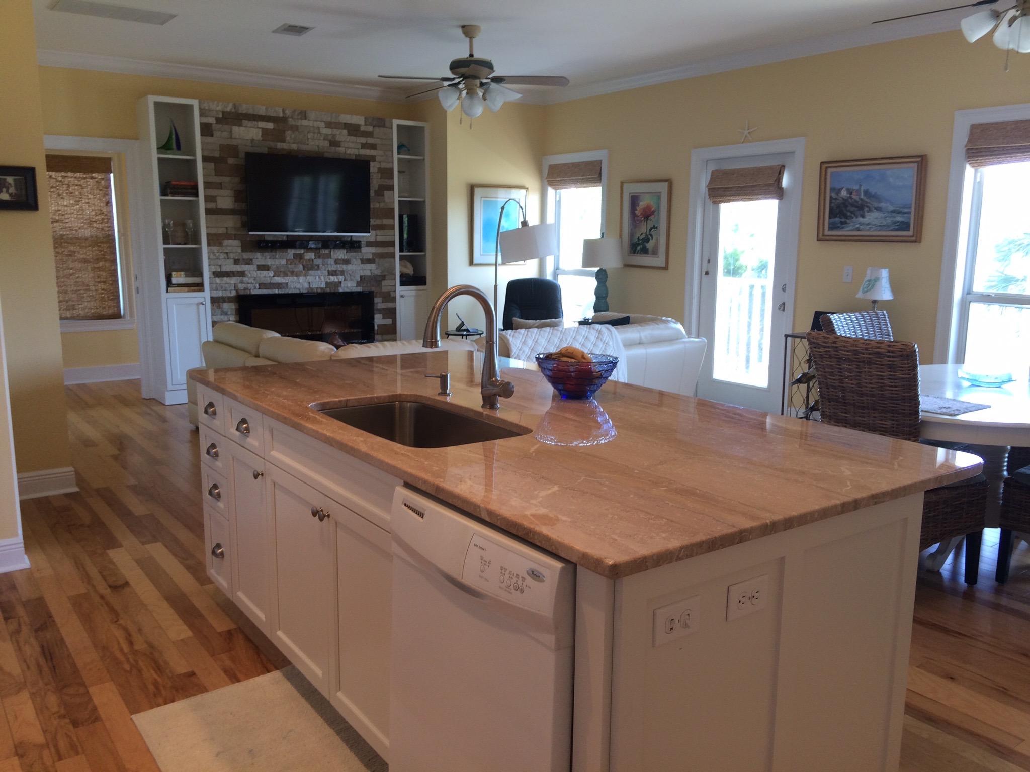 TRANQUIL SHORES - Residential