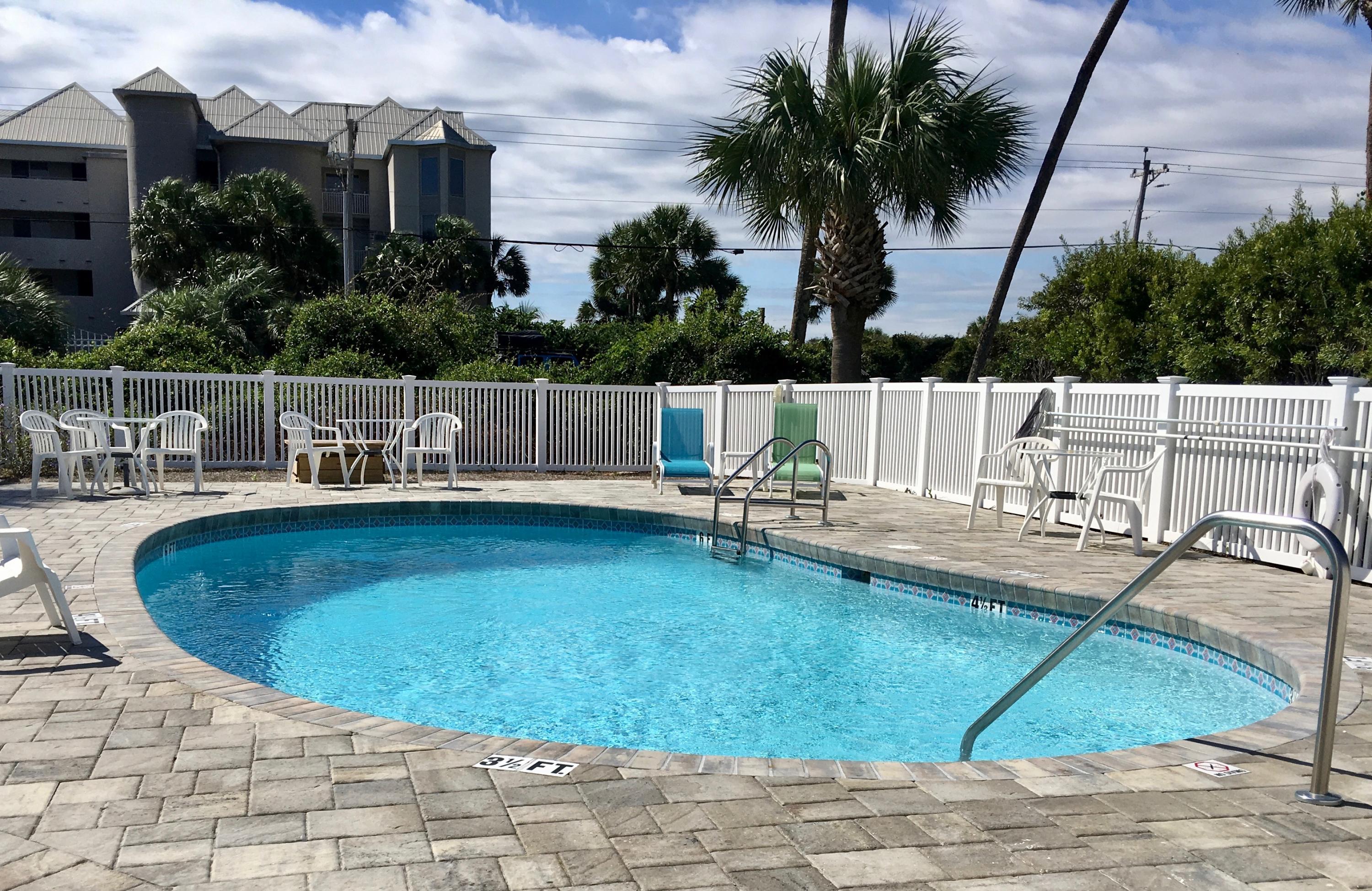 TRANQUIL SHORES - Residential