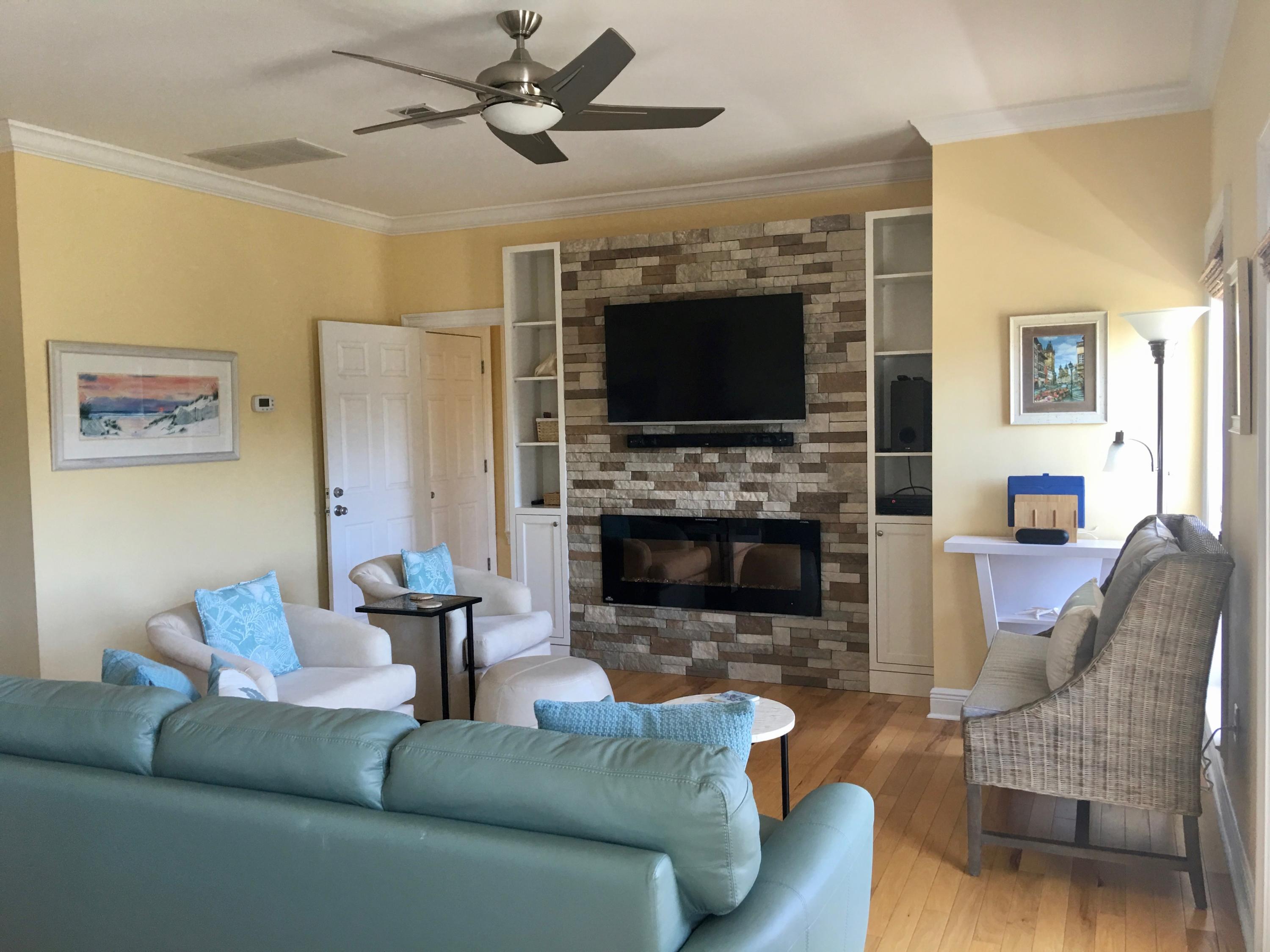 TRANQUIL SHORES - Residential